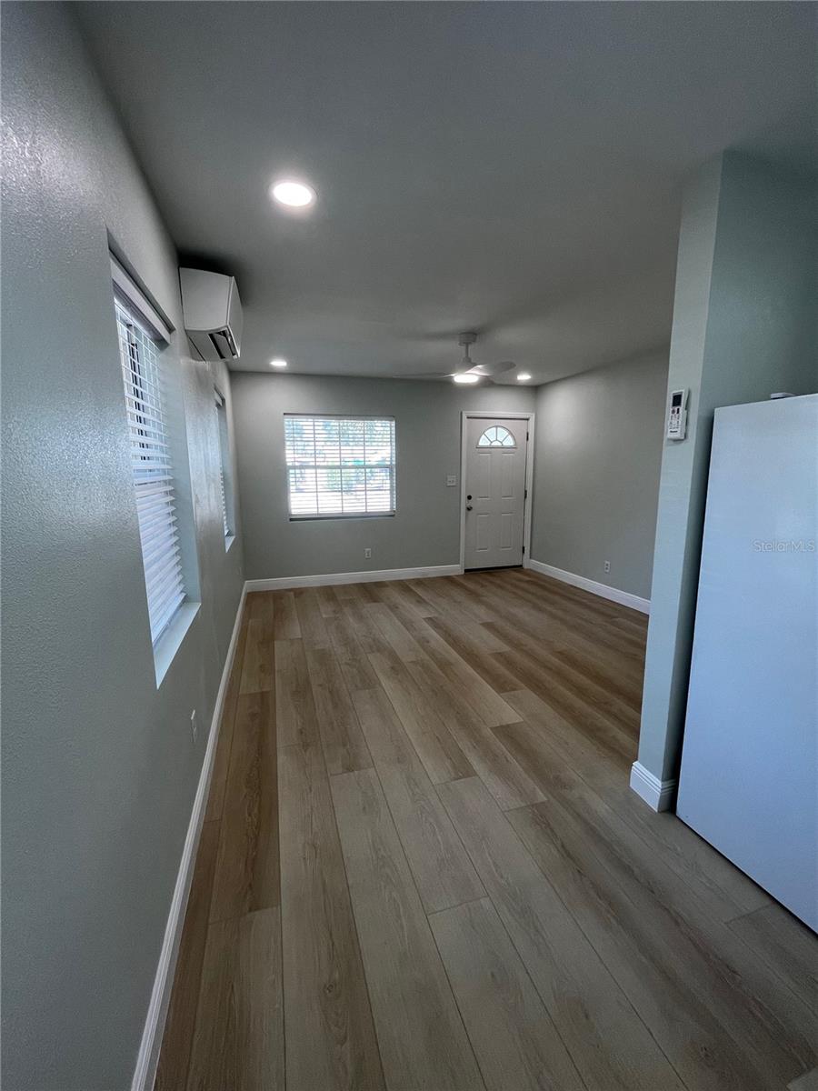 260 20TH AVE S, ST PETERSBURG, FL — photo 15