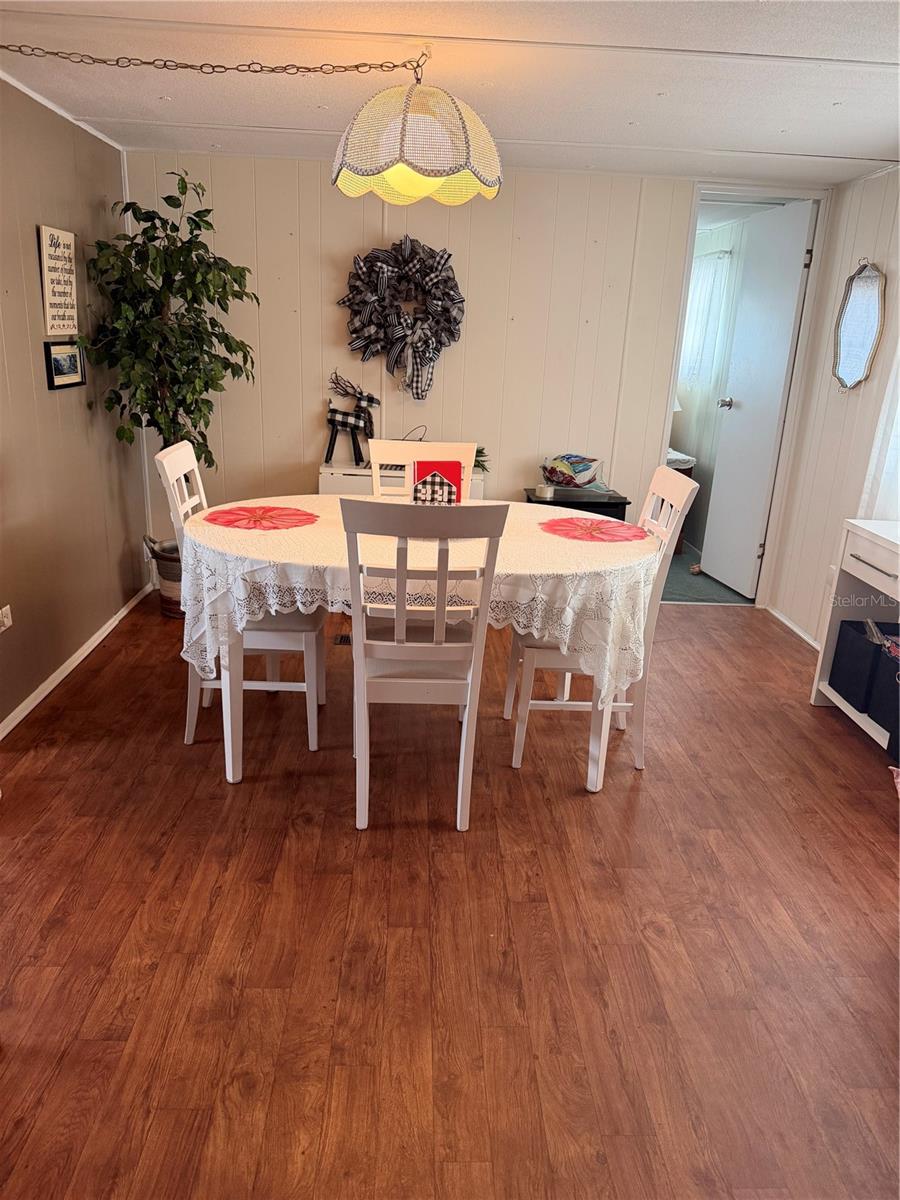 38533 LANSING AVE, ZEPHYRHILLS, FL — photo 5