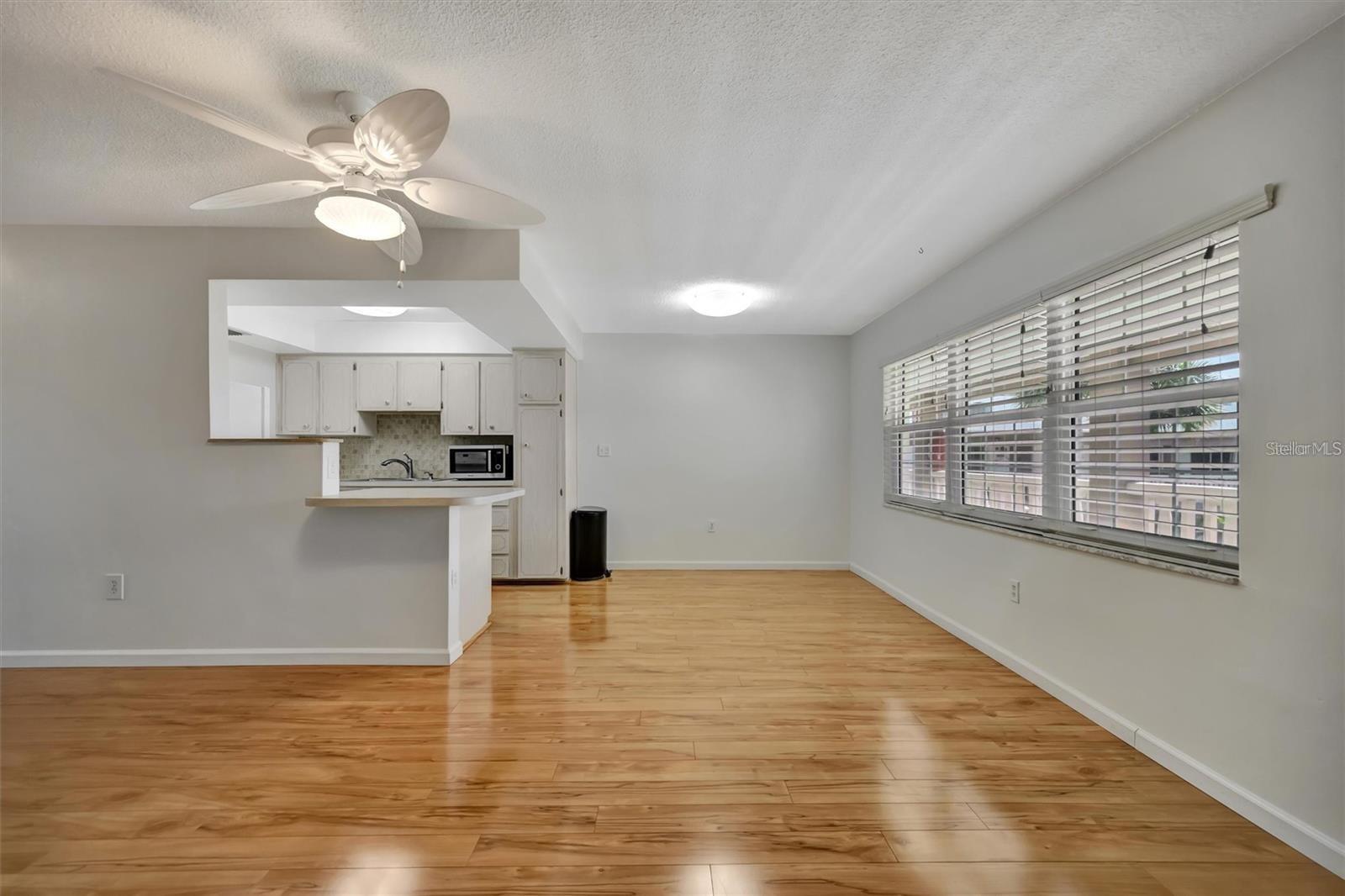 650 PINELLAS POINT DR S ##205, ST PETERSBURG, FL — photo 5