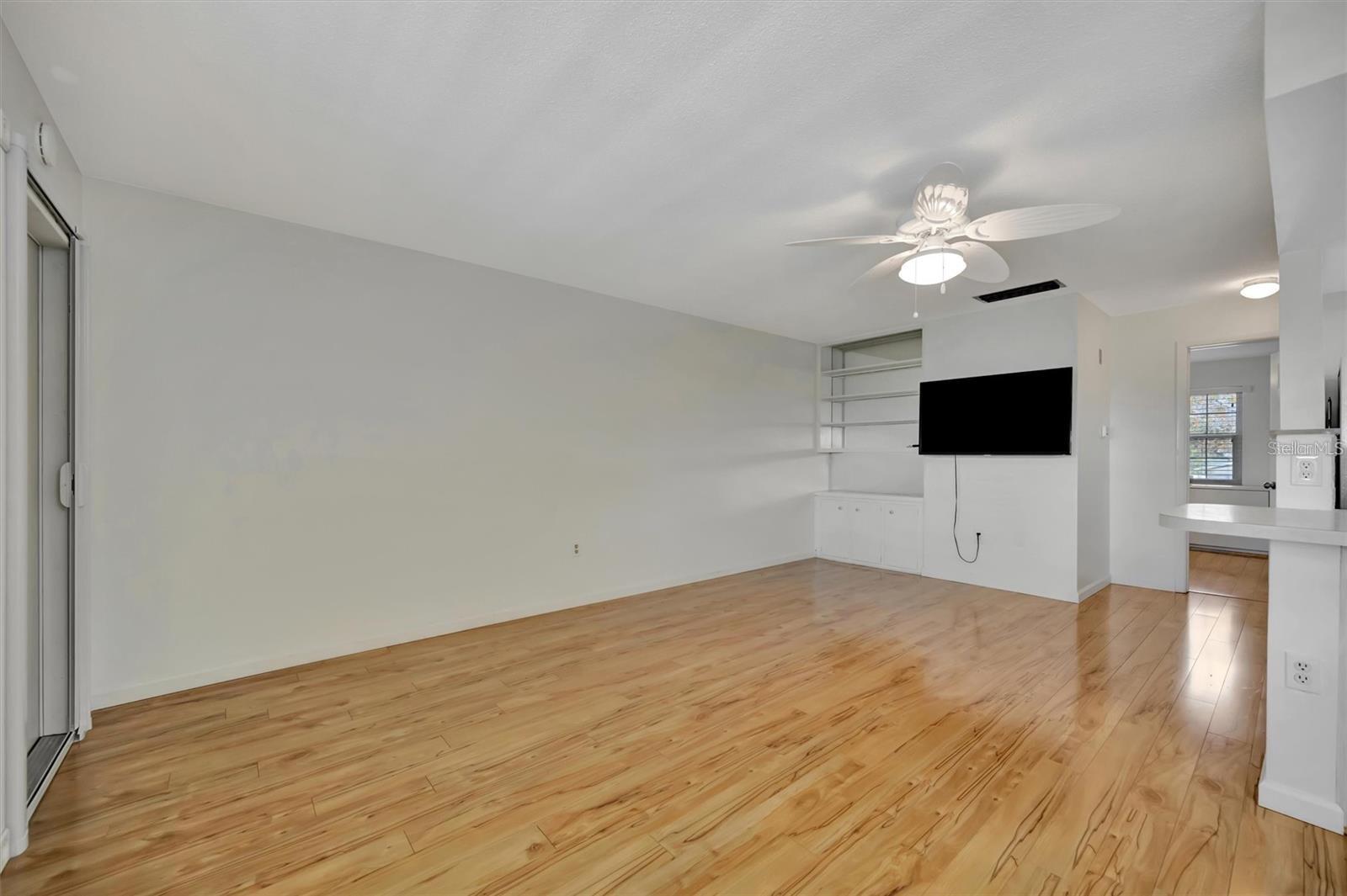 650 PINELLAS POINT DR S ##205, ST PETERSBURG, FL — photo 7
