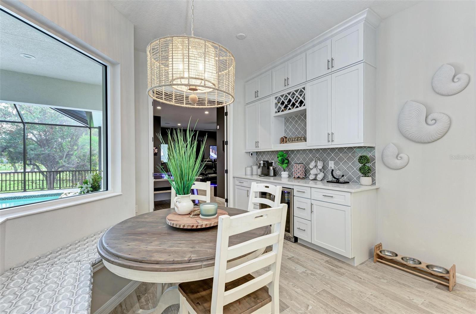 8211 37TH AVENUE CIR W, BRADENTON, FL — photo 12