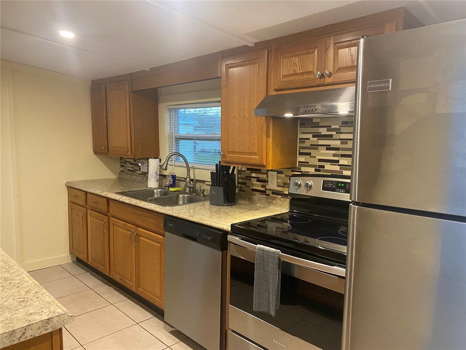 26022 GLASGOW AVE, PUNTA GORDA, FL — photo 3