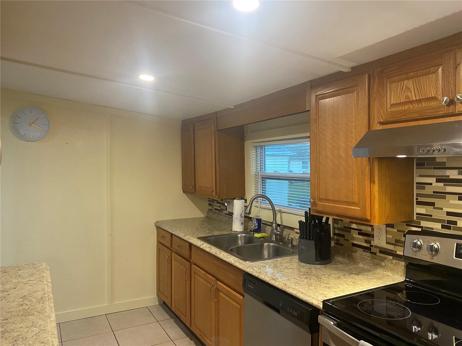 26022 GLASGOW AVE, PUNTA GORDA, FL — photo 8