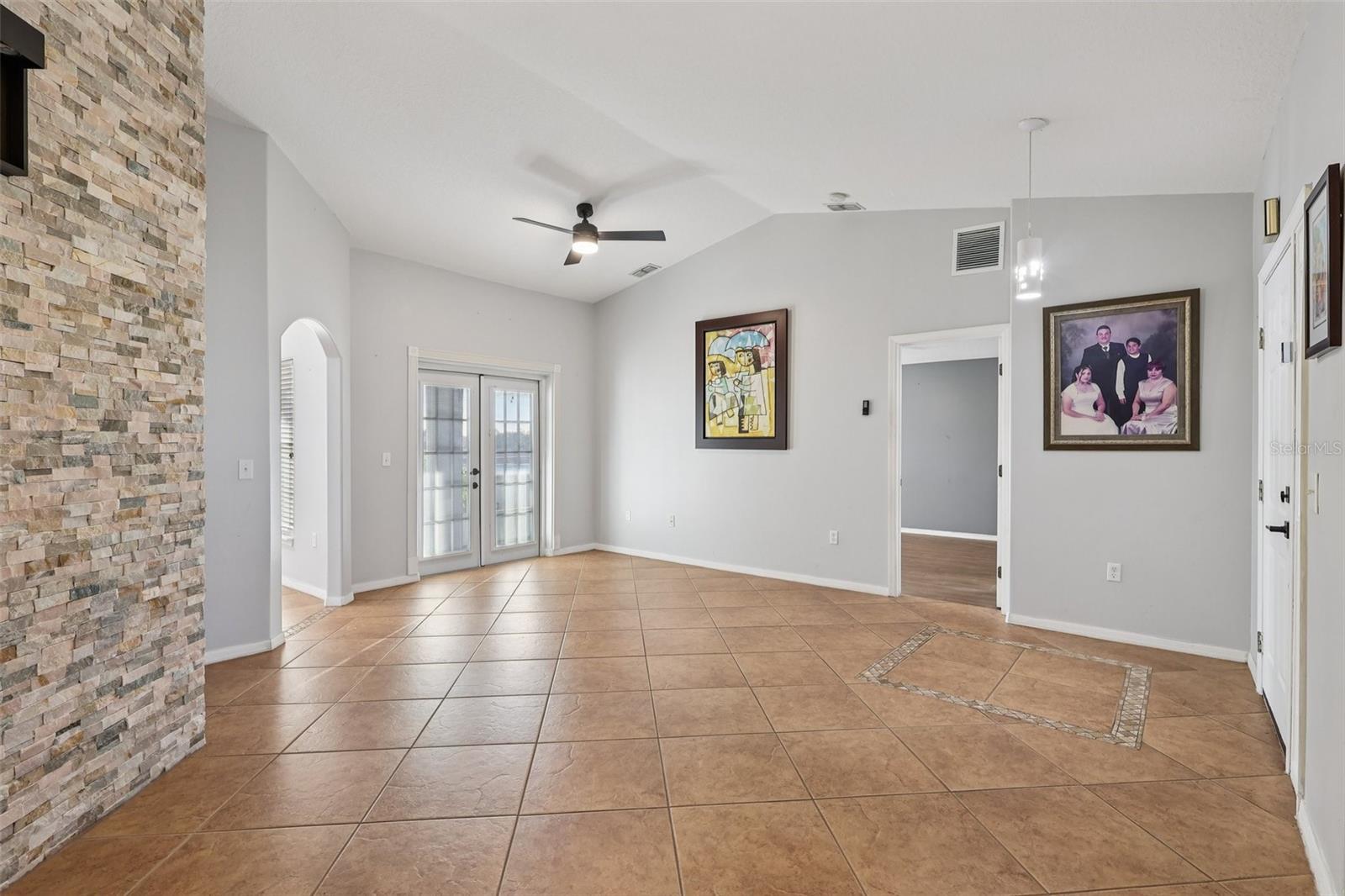 402 OHIO WAY, KISSIMMEE, FL — photo 11