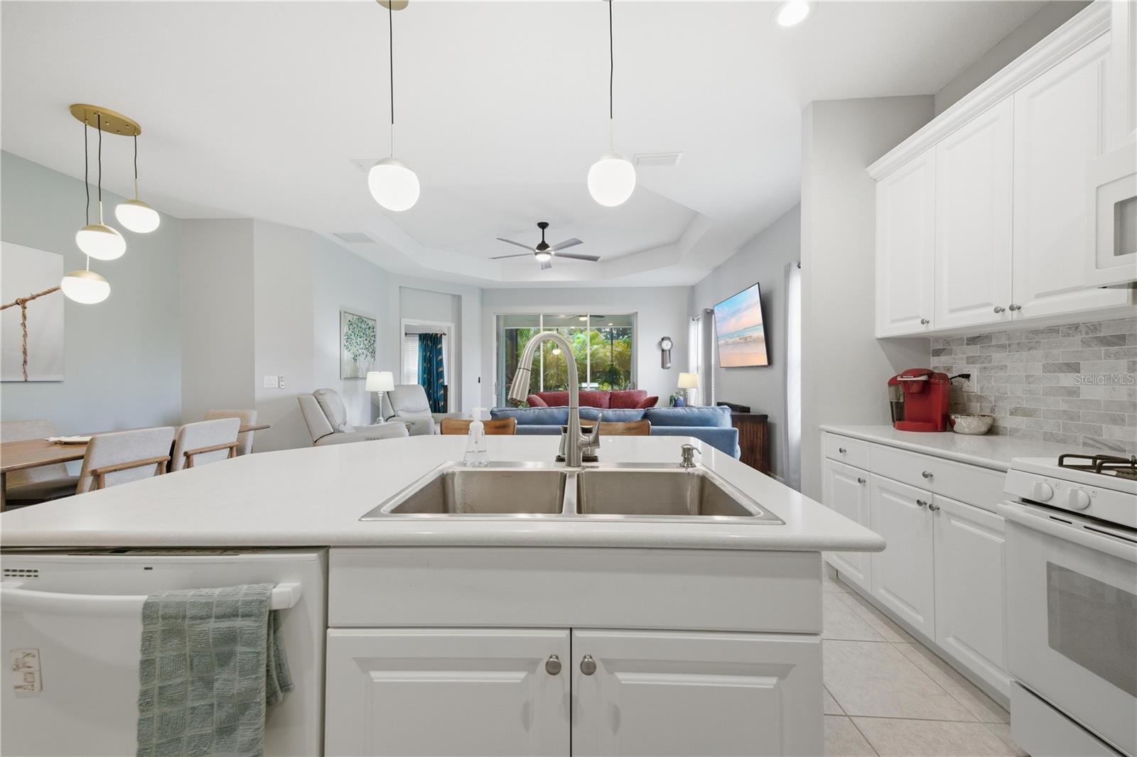 4504 DEEP CREEK TER, PARRISH, FL — photo 19