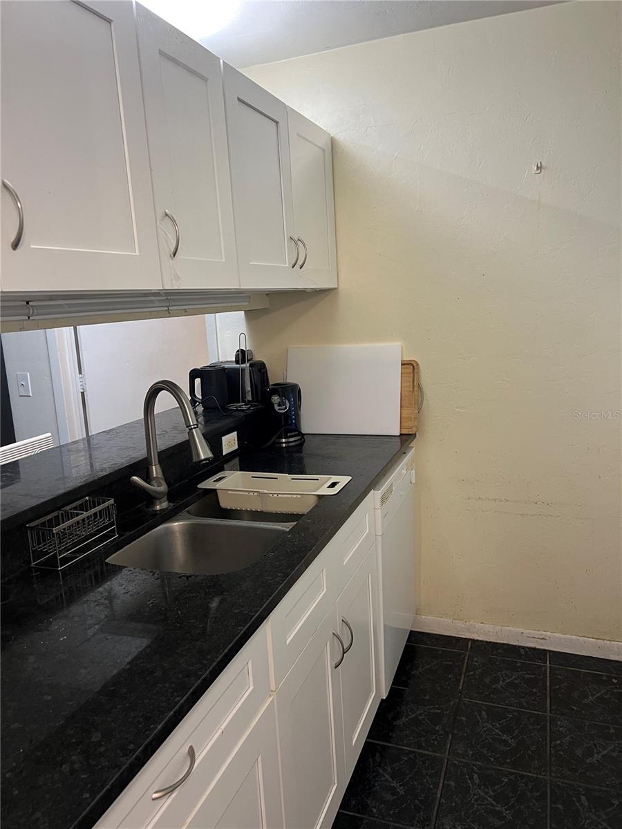 3800 SW 20TH AVE #204-Rm 4, GAINESVILLE, FL — photo 10