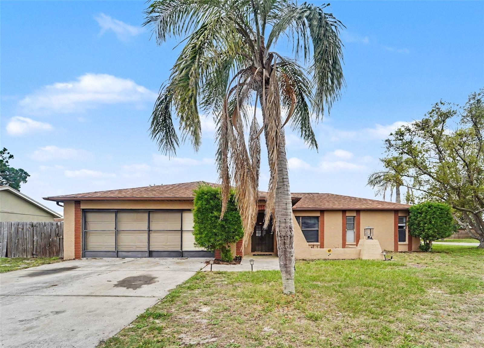 1215 PERSIMMON DR, HOLIDAY, FL