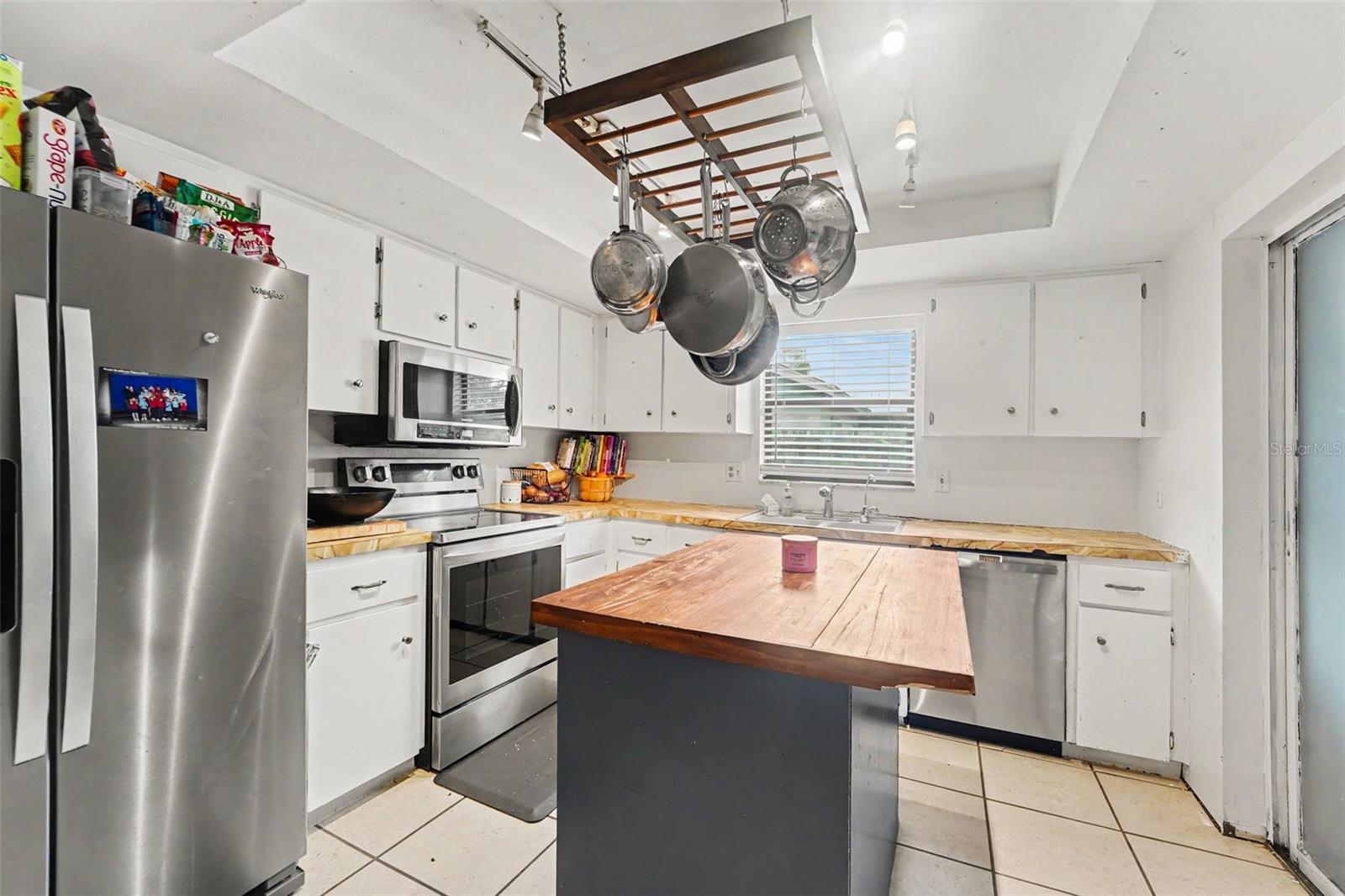 1215 PERSIMMON DR, HOLIDAY, FL — photo 12