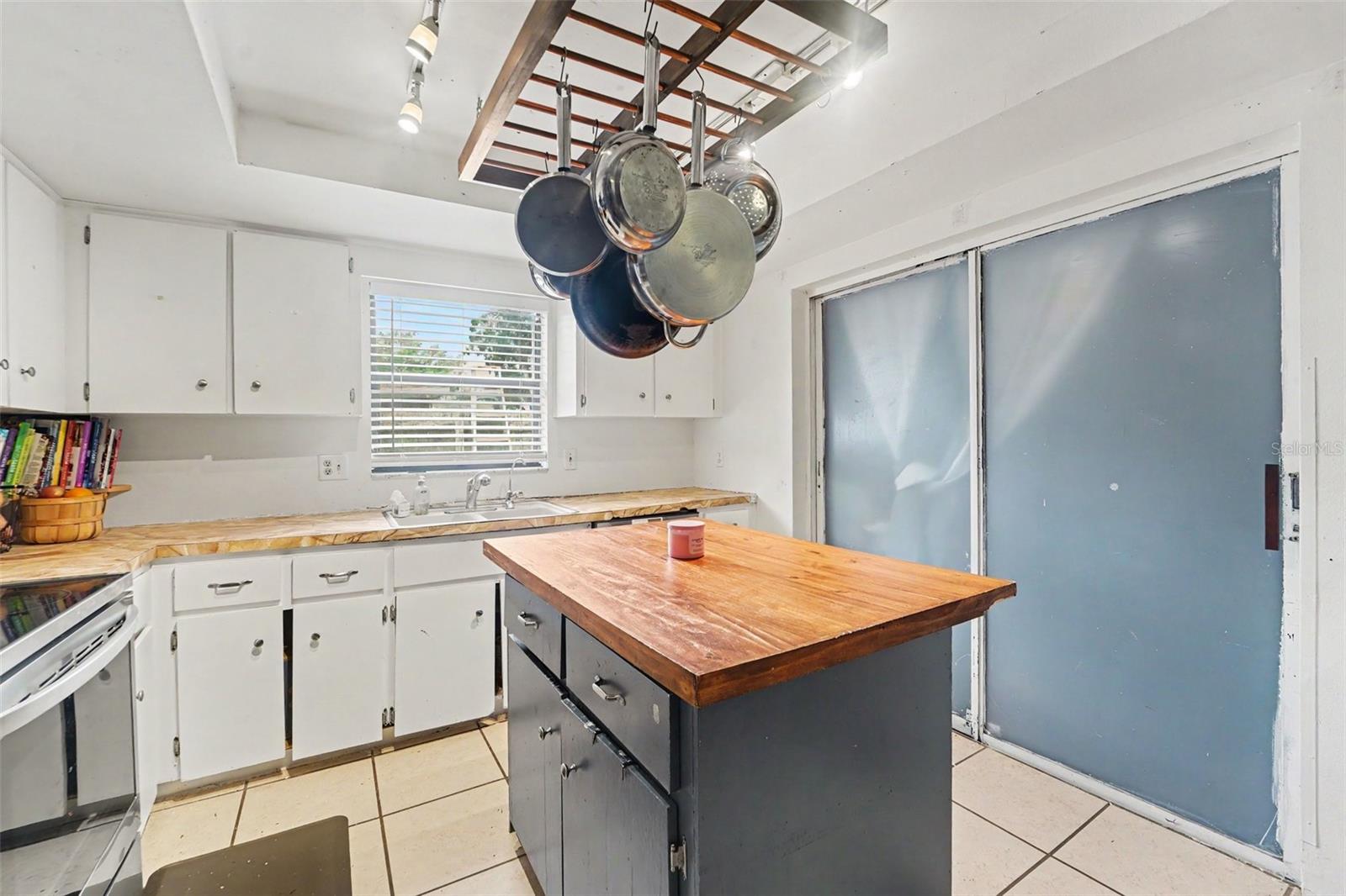 1215 PERSIMMON DR, HOLIDAY, FL — photo 14