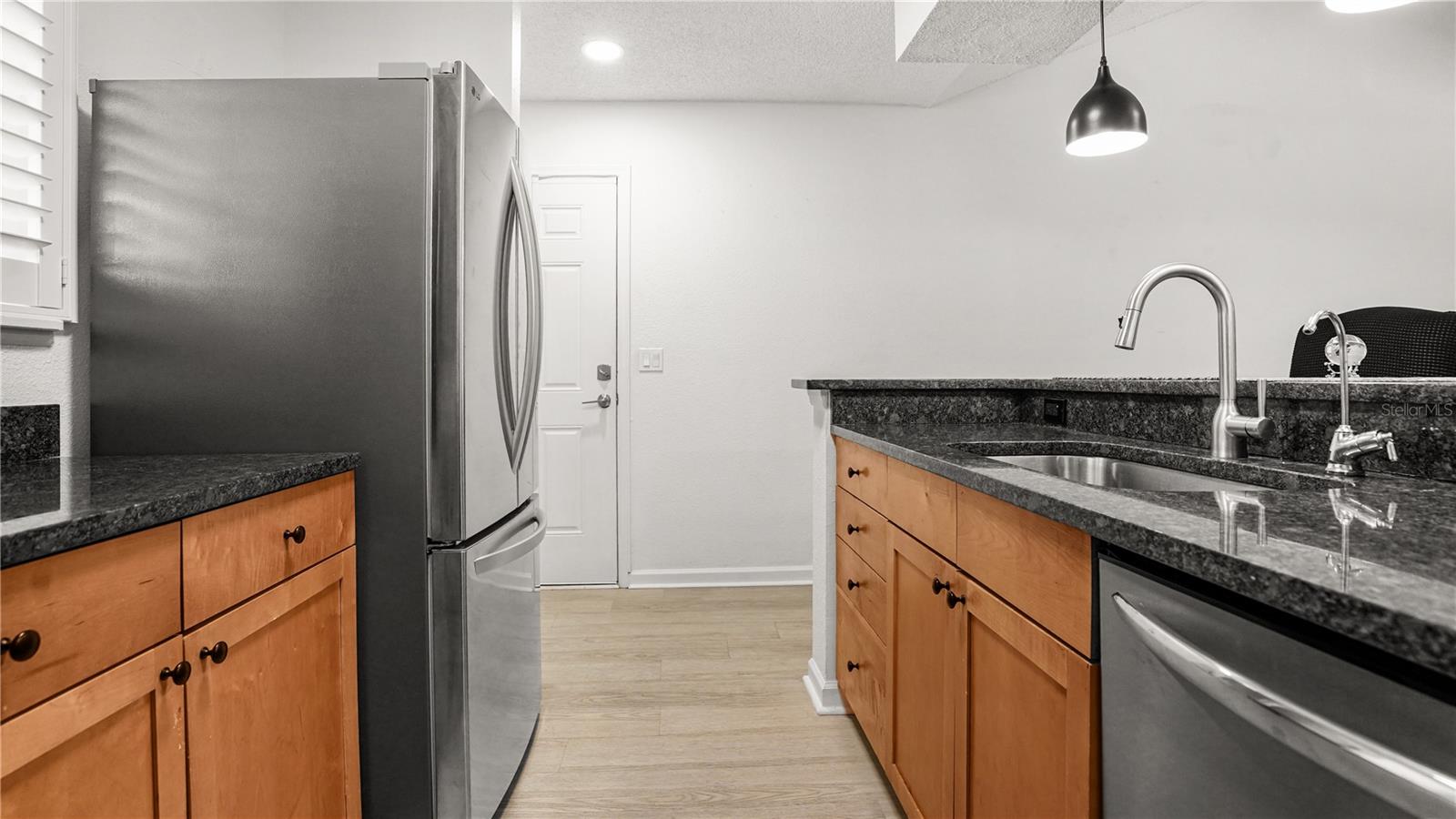 2500 WINDING CREEK BLVD #I205, CLEARWATER, FL — photo 4