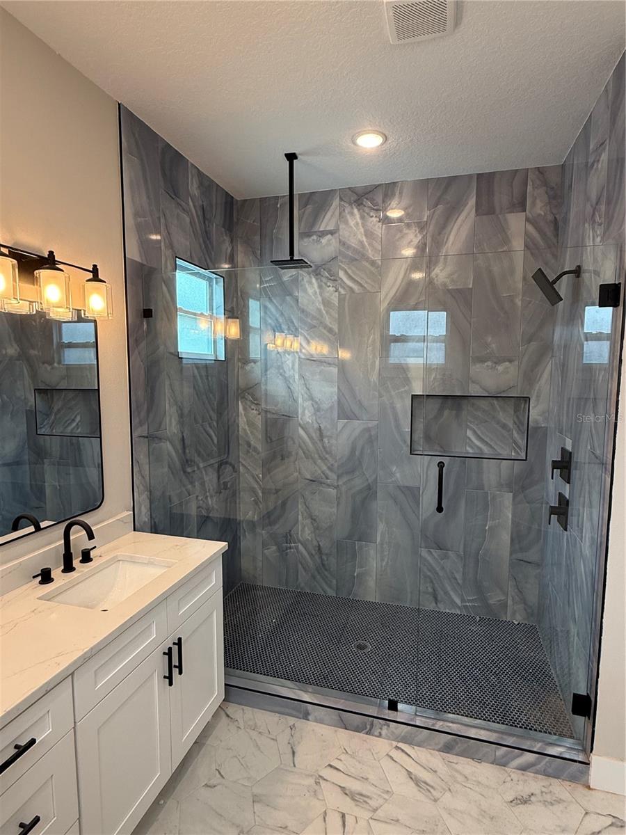 820 46TH AVE N, ST PETERSBURG, FL — photo 3