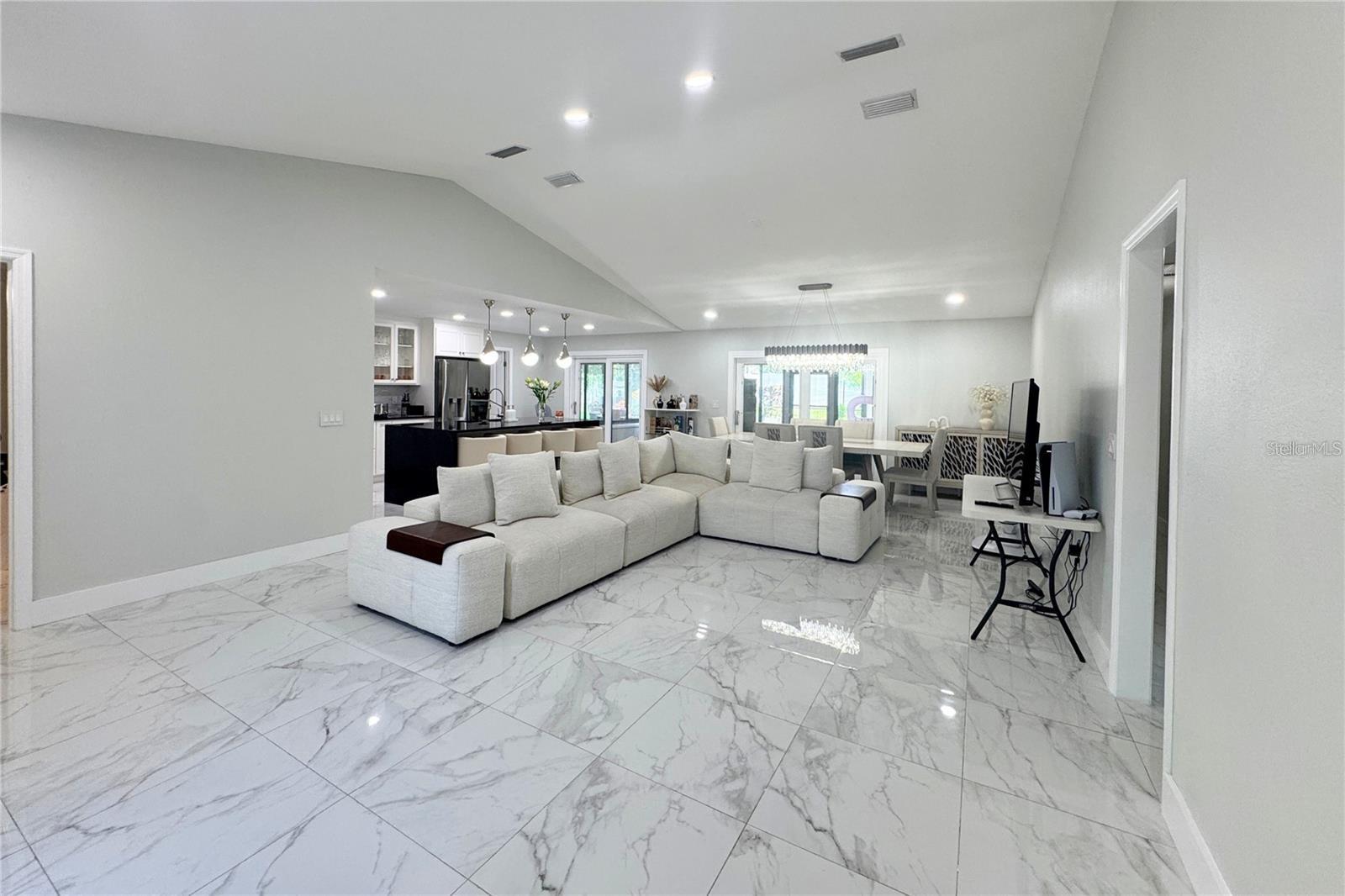 513 E WILDMERE AVE, LONGWOOD, FL — photo 5