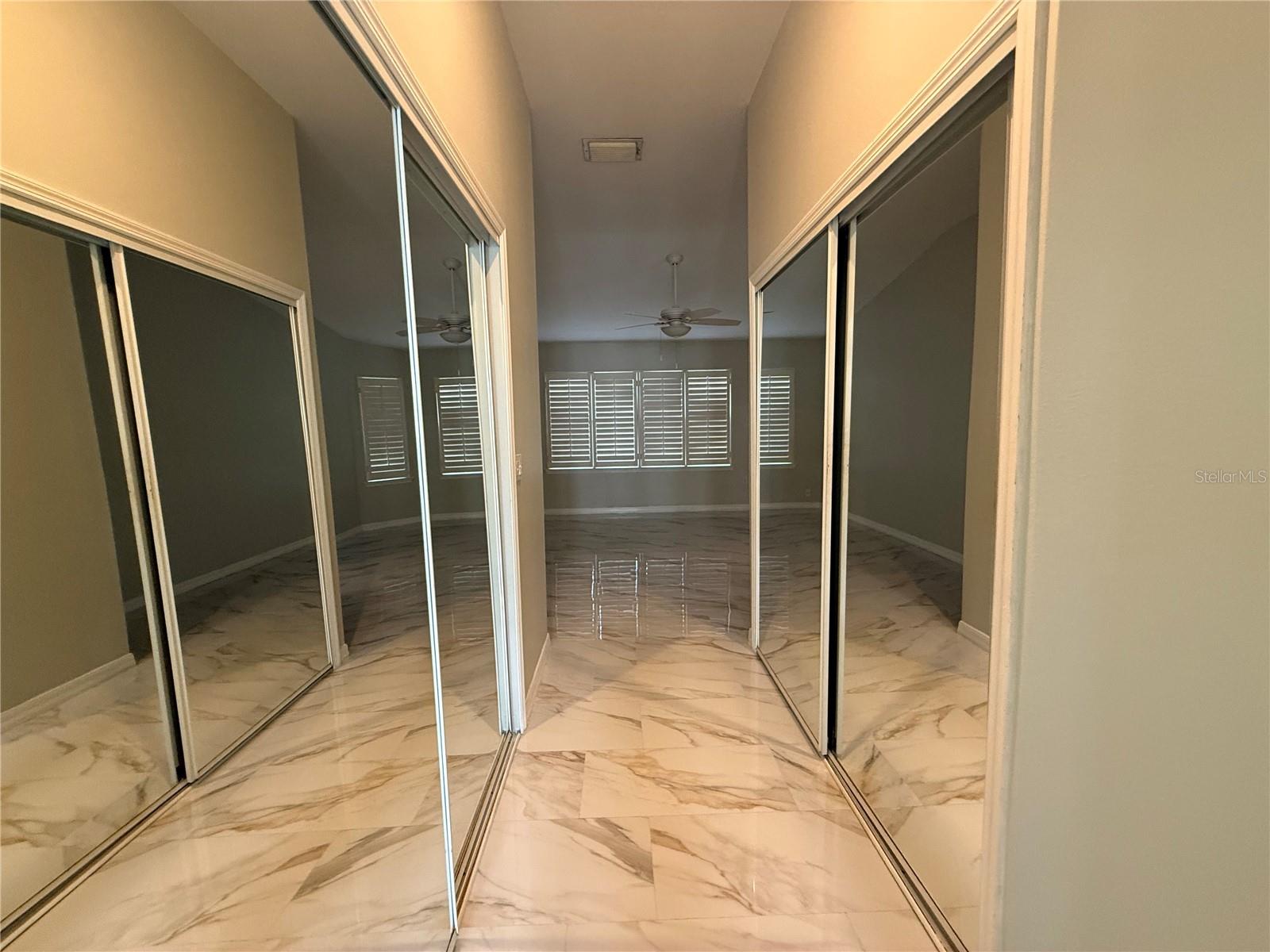1195 SHIPWATCH CIR, TAMPA, FL — photo 10