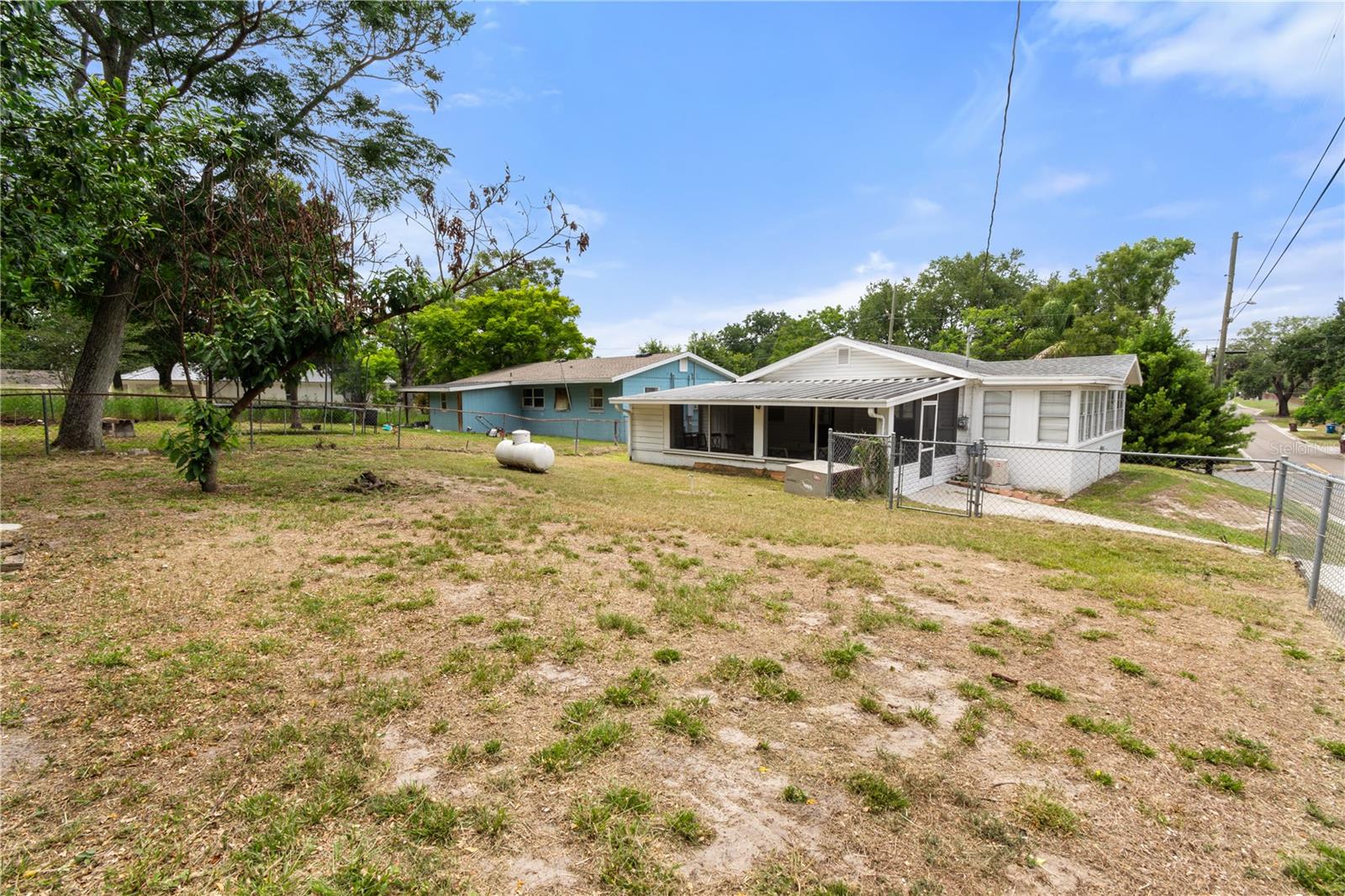301 WEAVER AVE, LAKE WALES, FL — photo 14