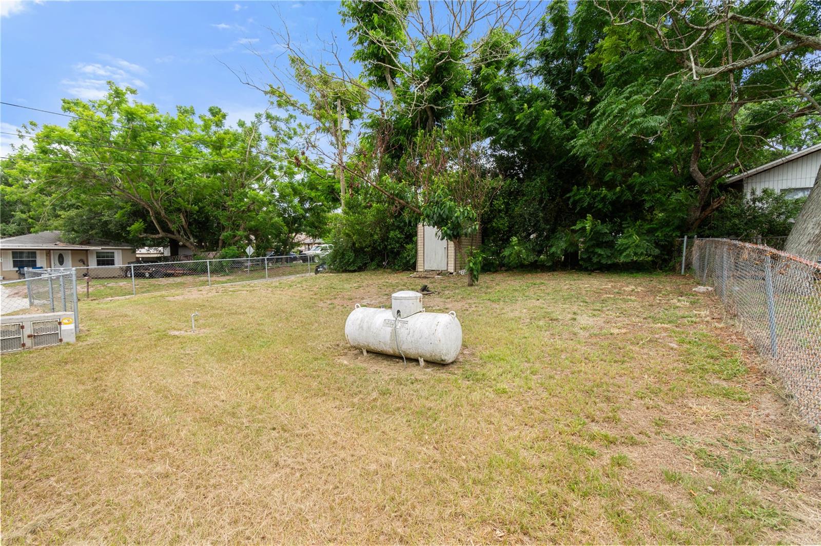 301 WEAVER AVE, LAKE WALES, FL — photo 15