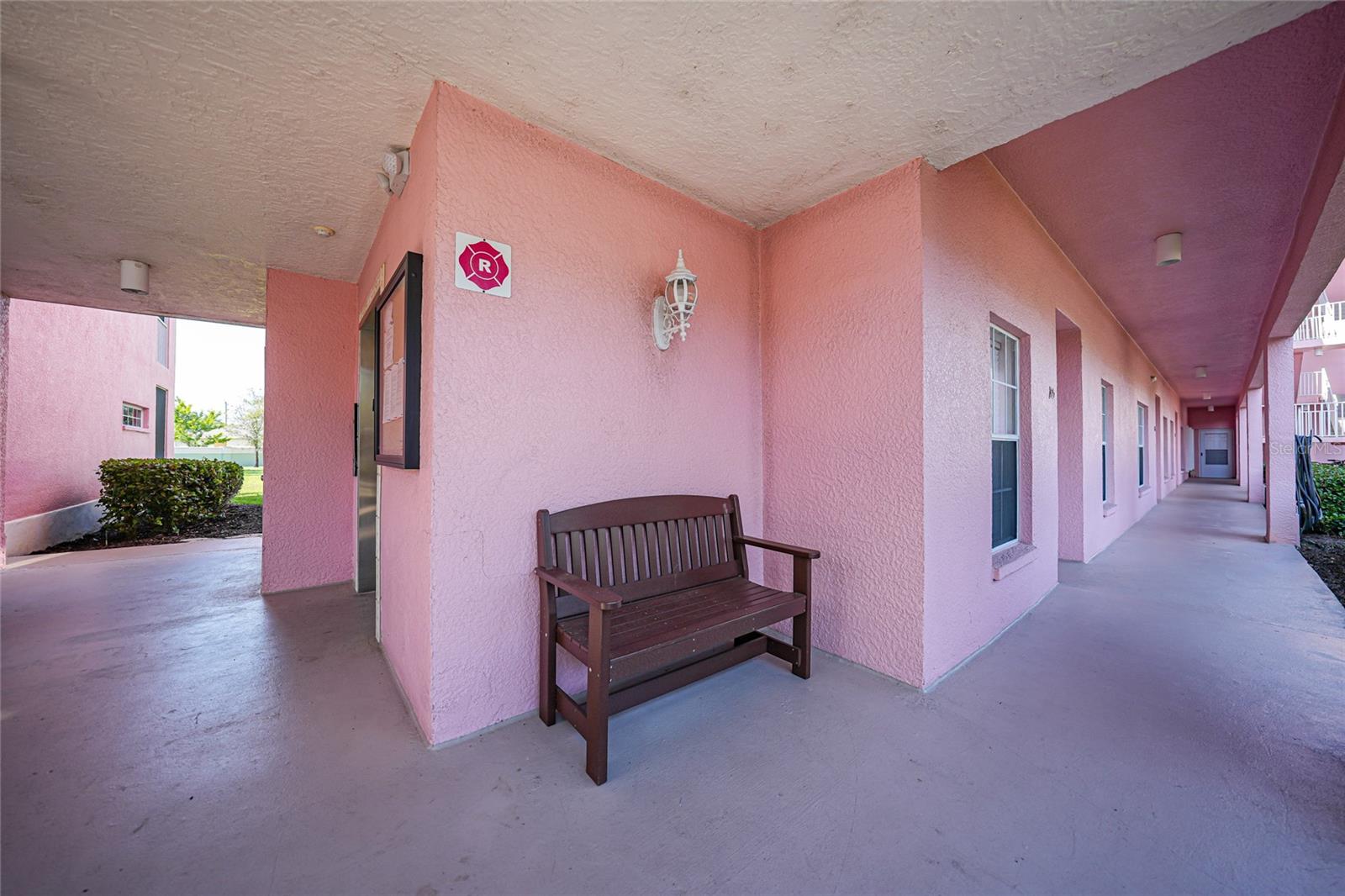 2061 WILLOW HAMMOCK CIR #105, PUNTA GORDA, FL — photo 6
