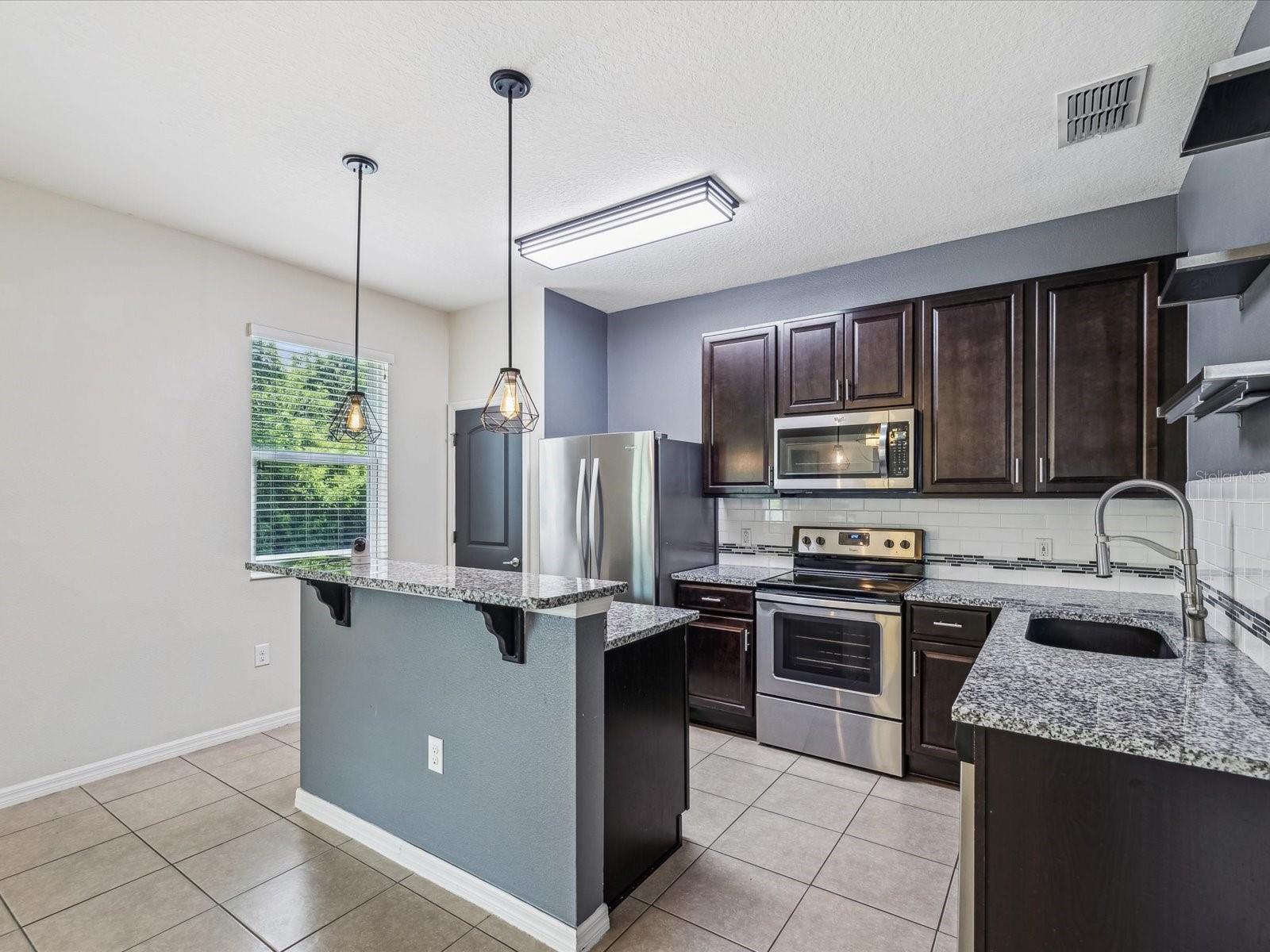 11525 SOUTHERN CREEK DR, GIBSONTON, FL — photo 20