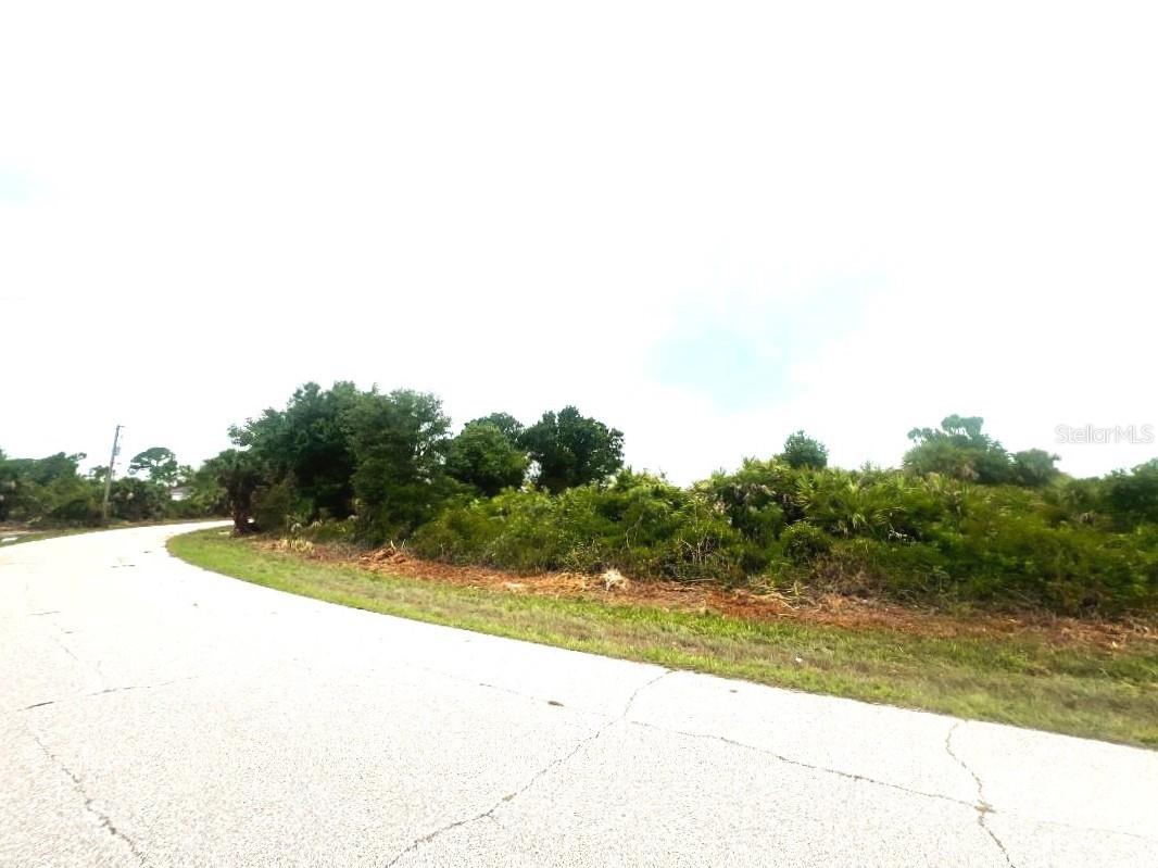 7441 MANVILLE TER, PORT CHARLOTTE, FL