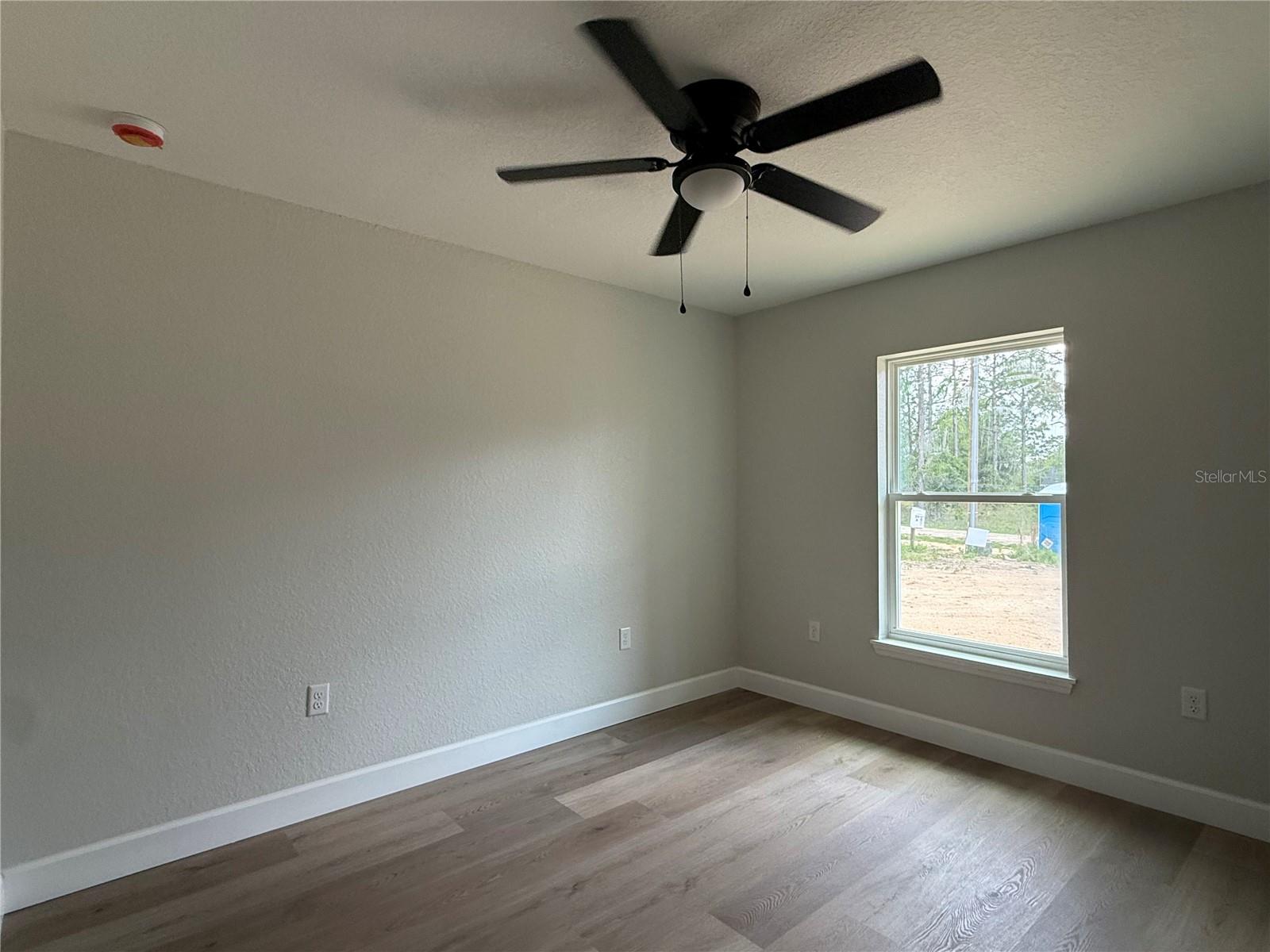 1531 NE 153RD AVE, WILLISTON, FL — photo 4