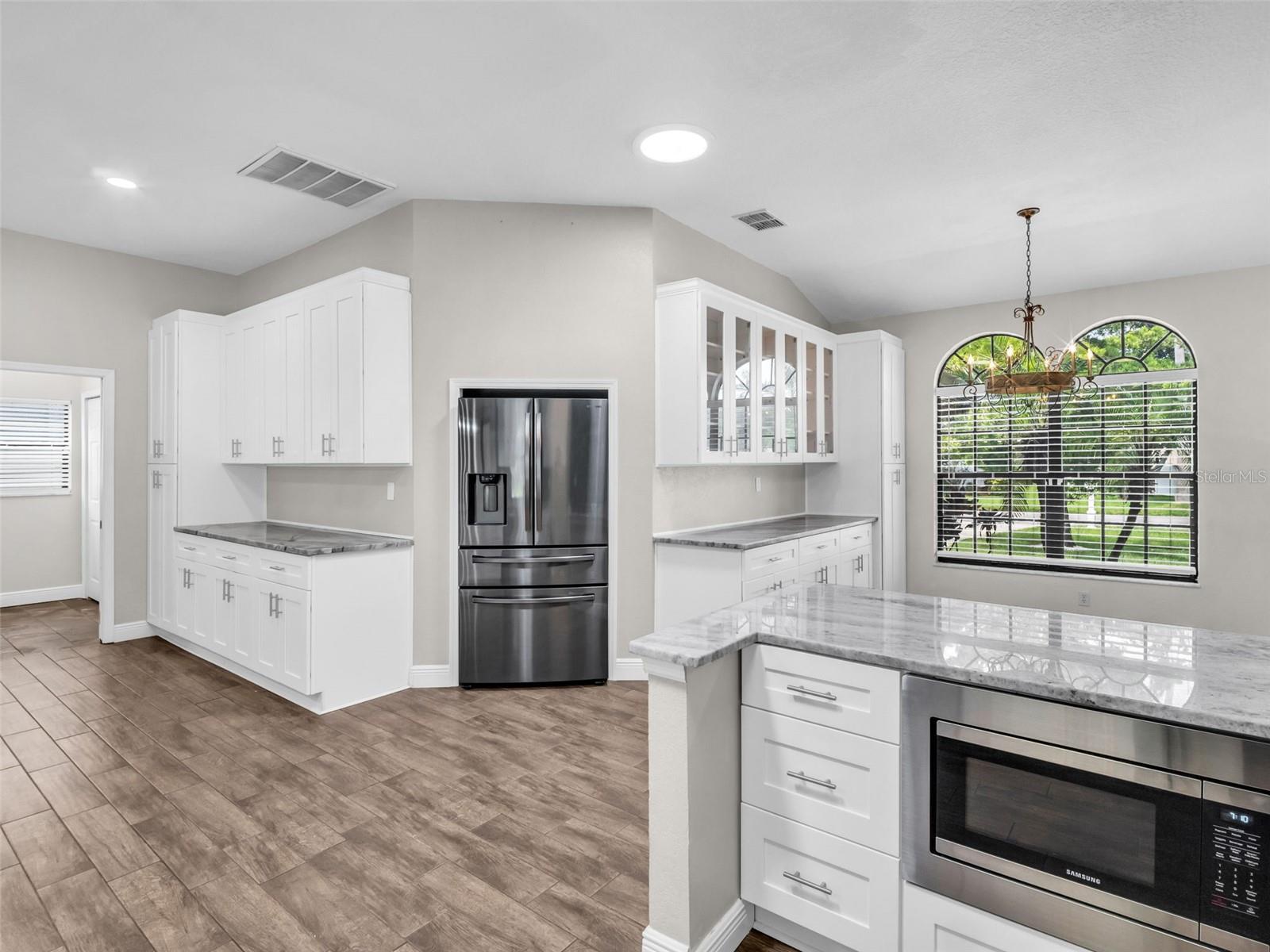 447 WHISPERING LAKES BLVD, TARPON SPRINGS, FL — photo 11