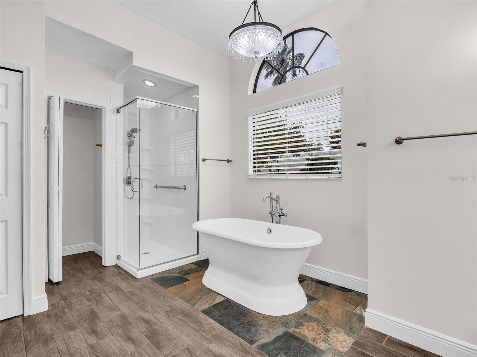 447 WHISPERING LAKES BLVD, TARPON SPRINGS, FL — photo 24