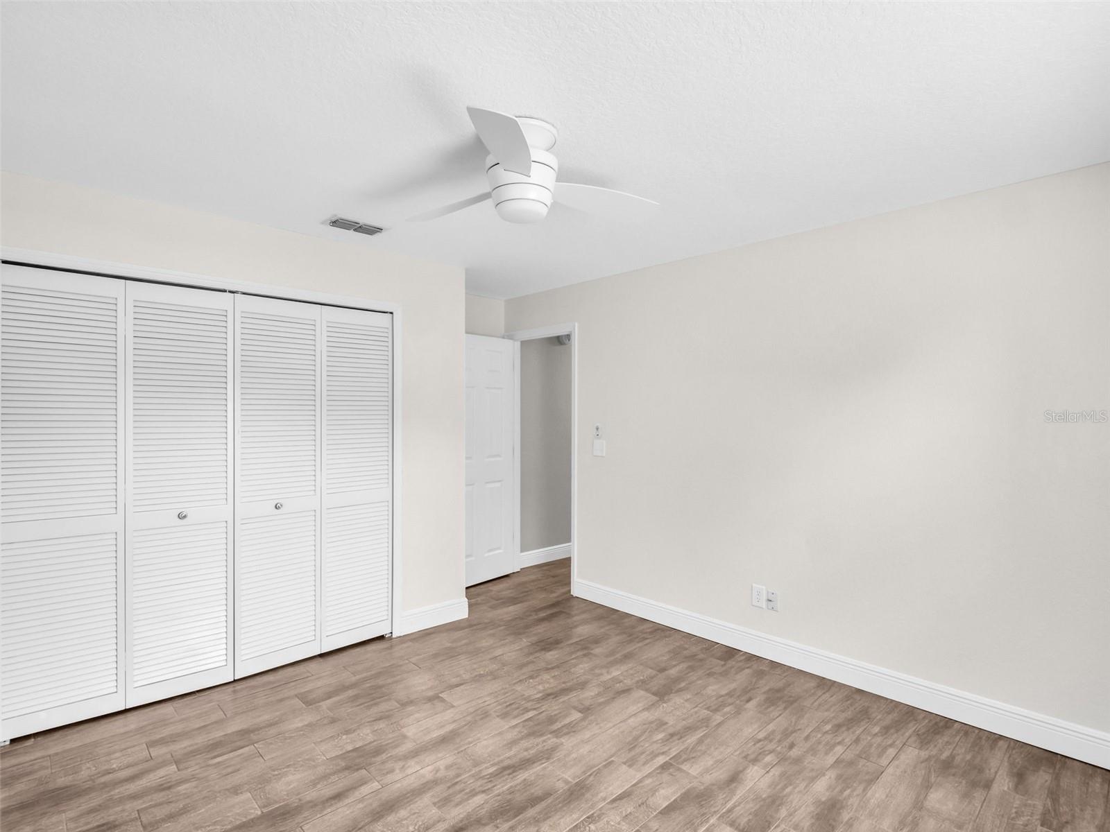 447 WHISPERING LAKES BLVD, TARPON SPRINGS, FL — photo 38