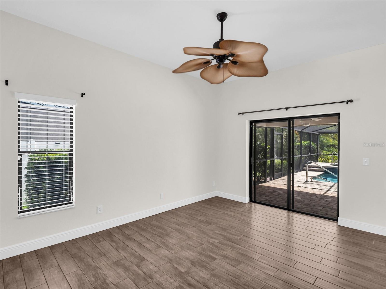 447 WHISPERING LAKES BLVD, TARPON SPRINGS, FL — photo 44