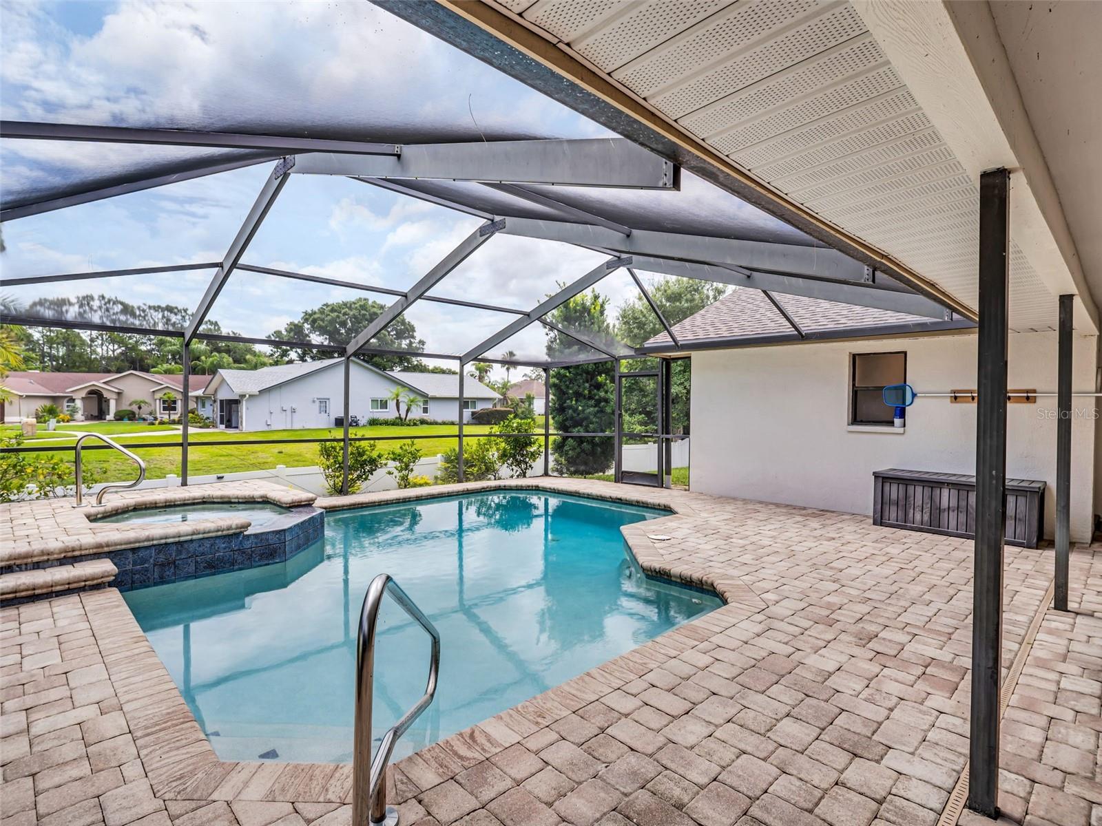 447 WHISPERING LAKES BLVD, TARPON SPRINGS, FL — photo 49