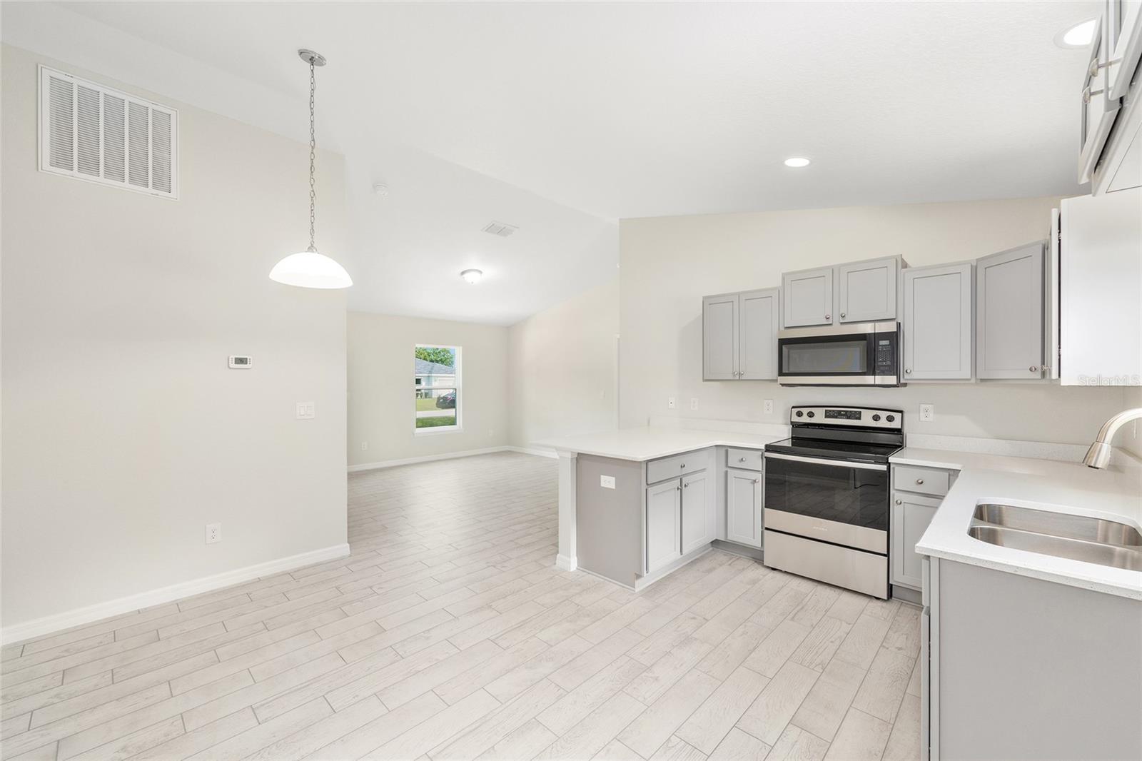 94 DOGWOOD DRIVE LOOP, OCALA, FL — photo 19