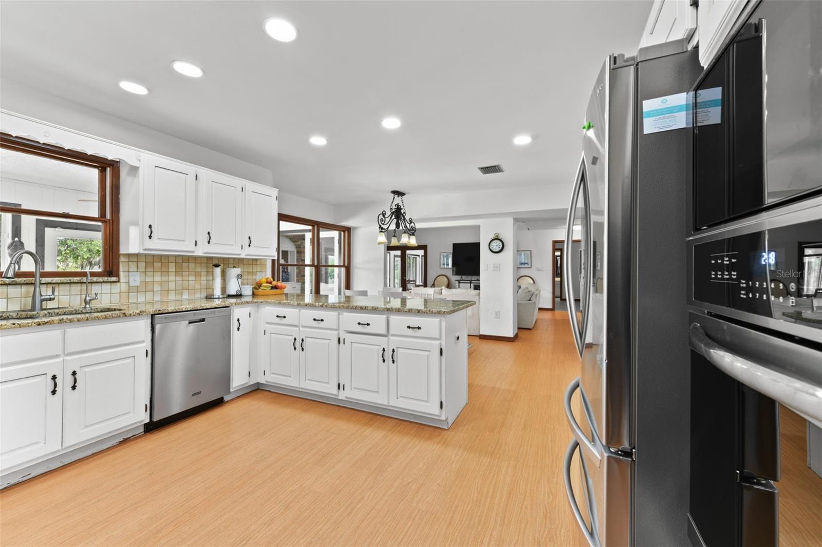 5750 OAK HOLLOW LN, OVIEDO, FL — photo 31