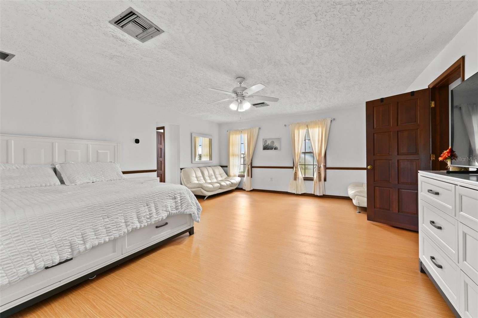 5750 OAK HOLLOW LN, OVIEDO, FL — photo 36