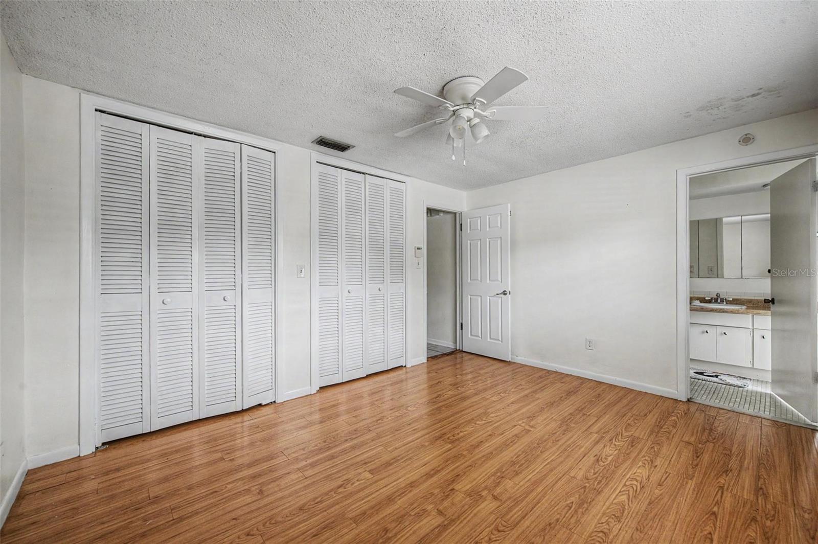 1647 SUMMERDALE DR S, CLEARWATER, FL — photo 24