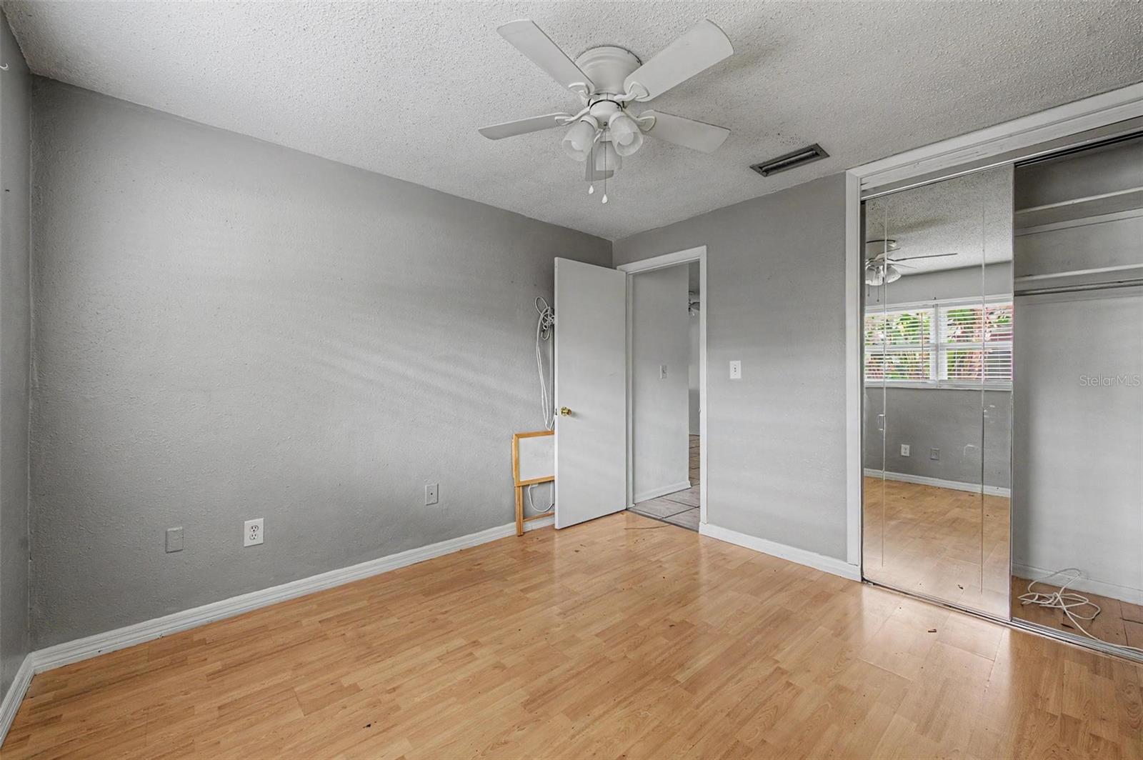 1647 SUMMERDALE DR S, CLEARWATER, FL — photo 27