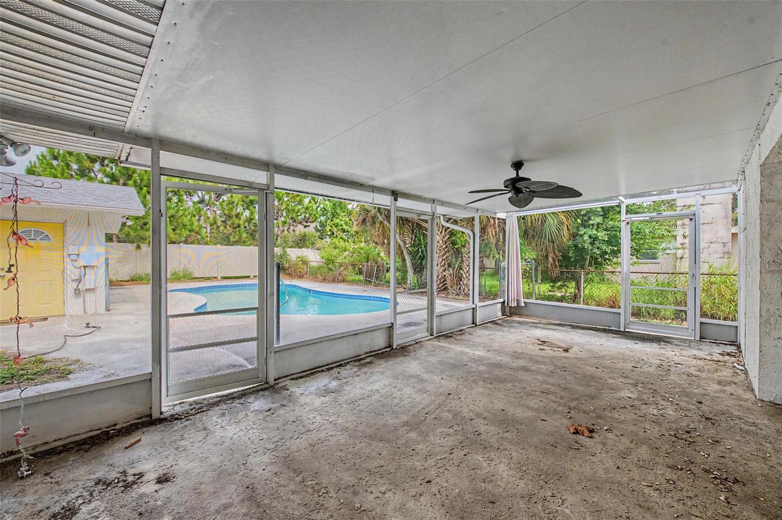 1647 SUMMERDALE DR S, CLEARWATER, FL — photo 30