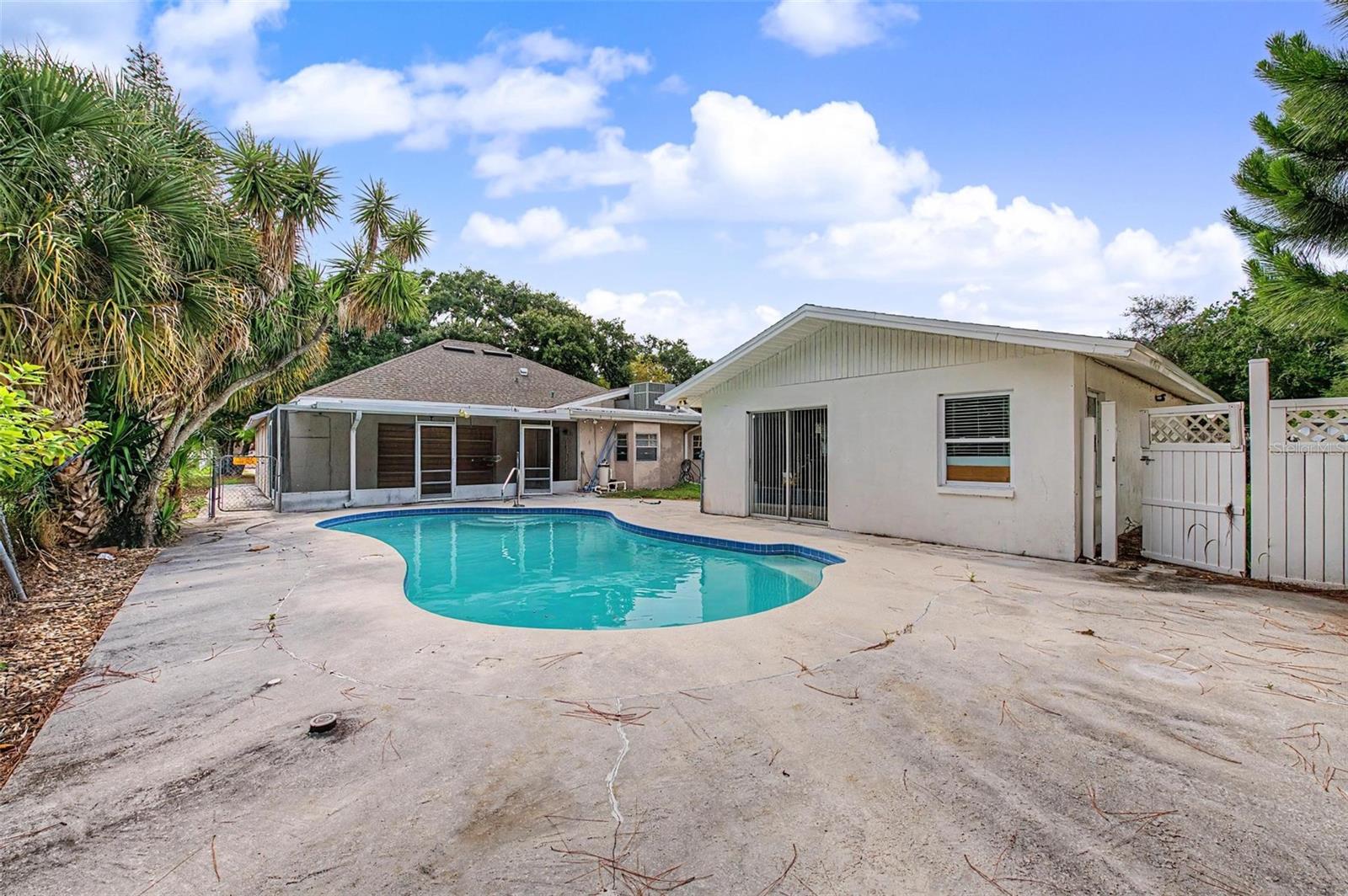 1647 SUMMERDALE DR S, CLEARWATER, FL — photo 34