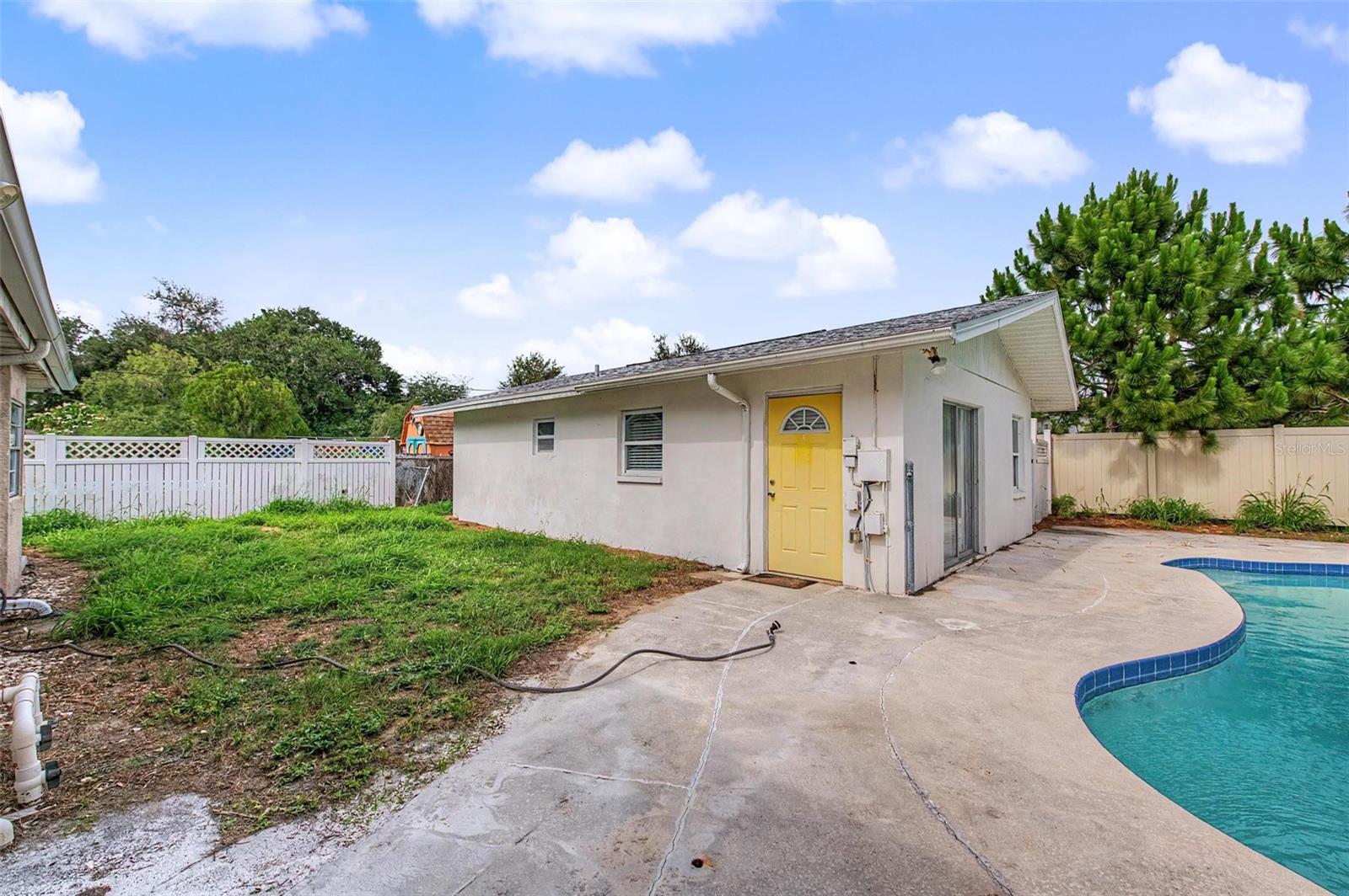 1647 SUMMERDALE DR S, CLEARWATER, FL — photo 36