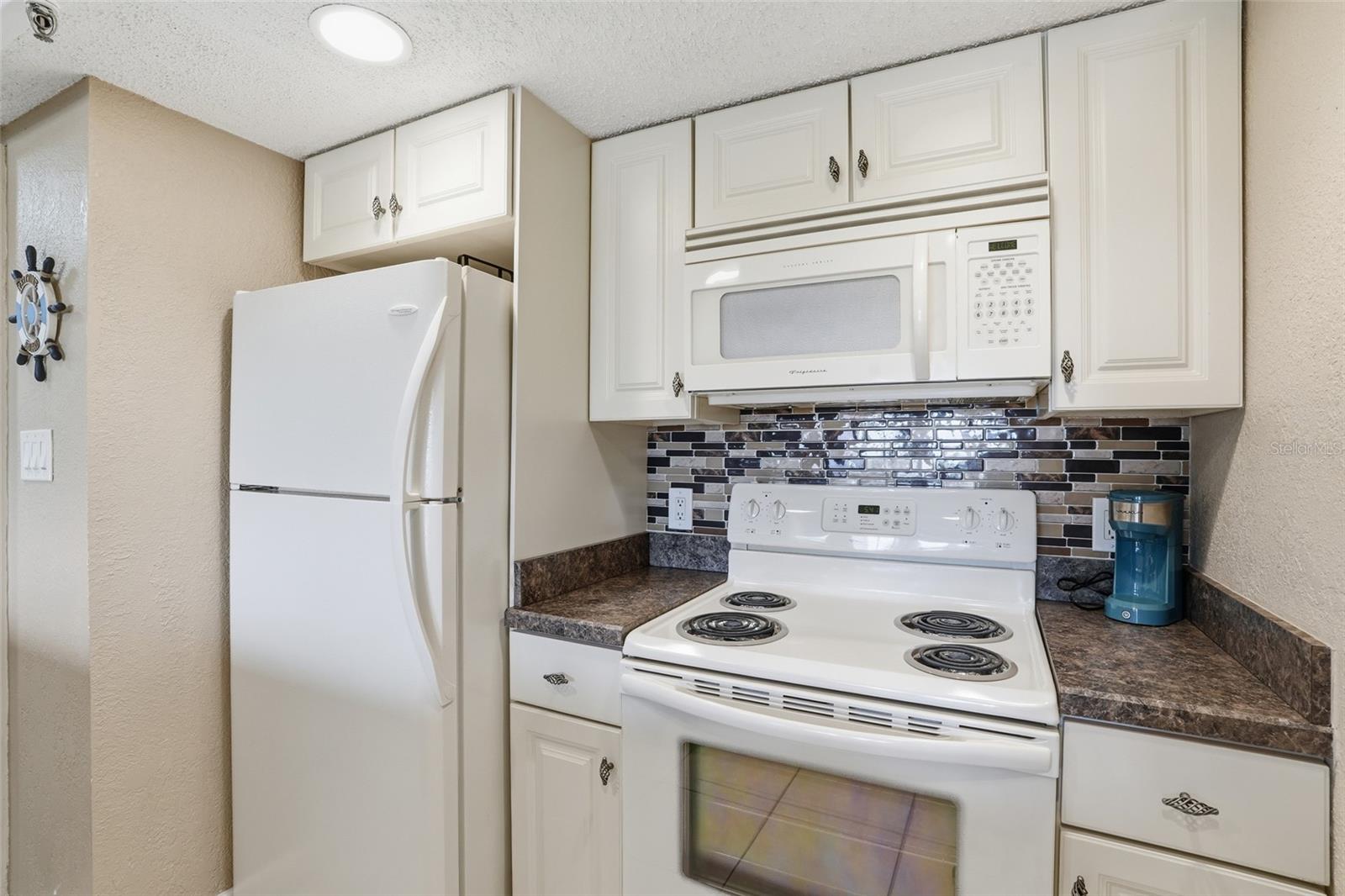3170 MATECUMBE KEY RD #127, PUNTA GORDA, FL — photo 4