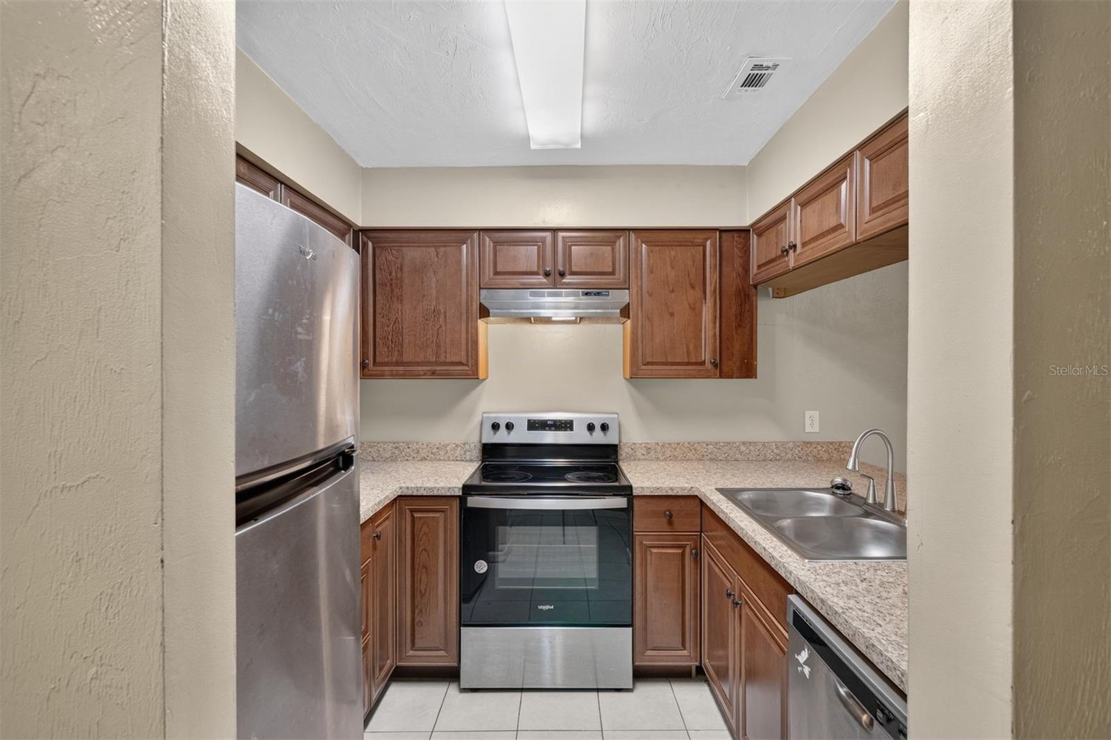 2735 SW 35TH PL #2004, GAINESVILLE, FL — photo 4