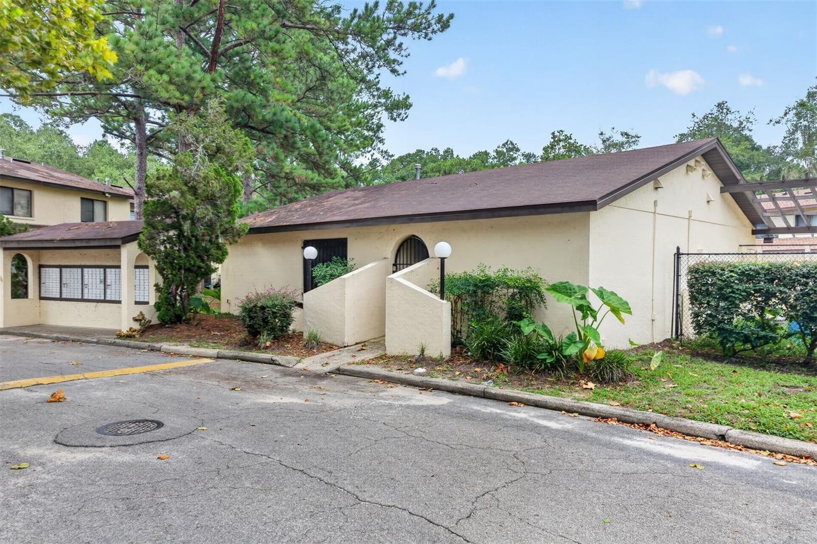 2735 SW 35TH PL #2004, GAINESVILLE, FL — photo 21