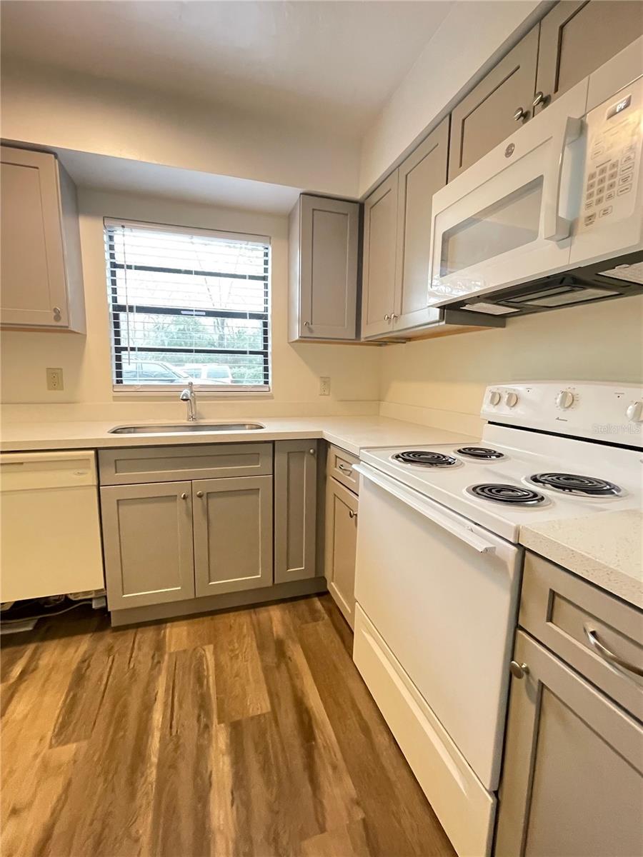 914 SW 59TH TER #A, GAINESVILLE, FL — photo 3