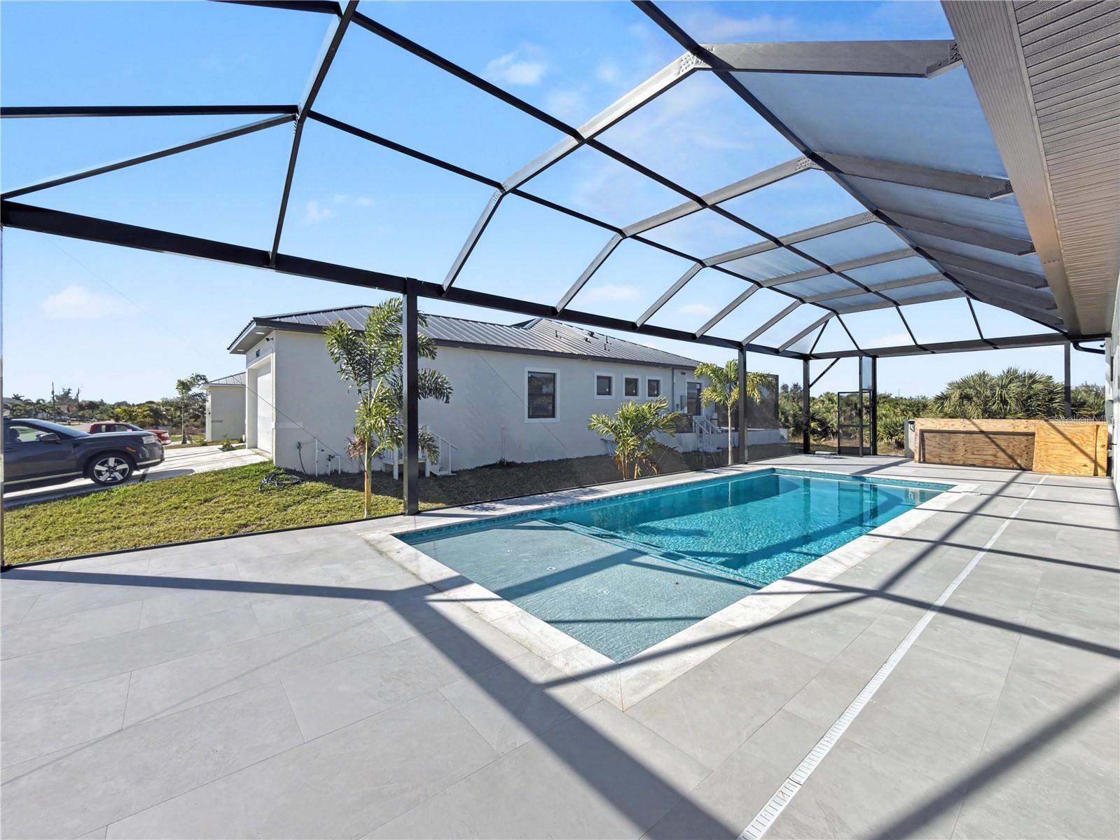 14687 LILLIAN CIR, PORT CHARLOTTE, FL — photo 39