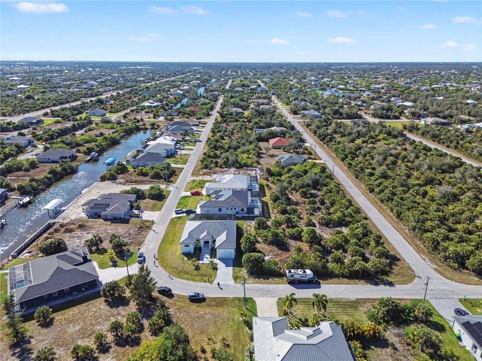 14687 LILLIAN CIR, PORT CHARLOTTE, FL — photo 45