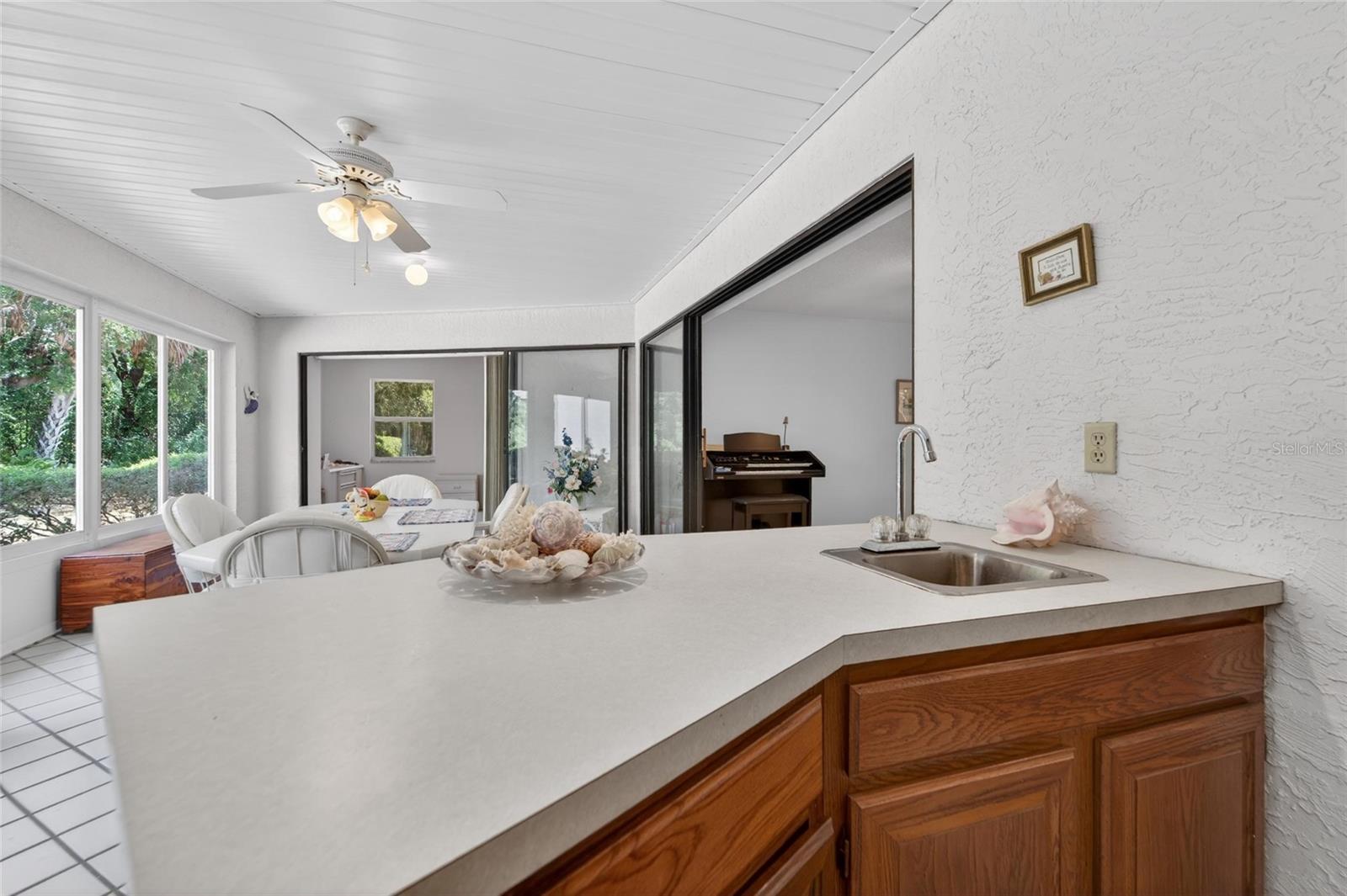 2015 BERRY ROBERTS DR, SUN CITY CENTER, FL — photo 25