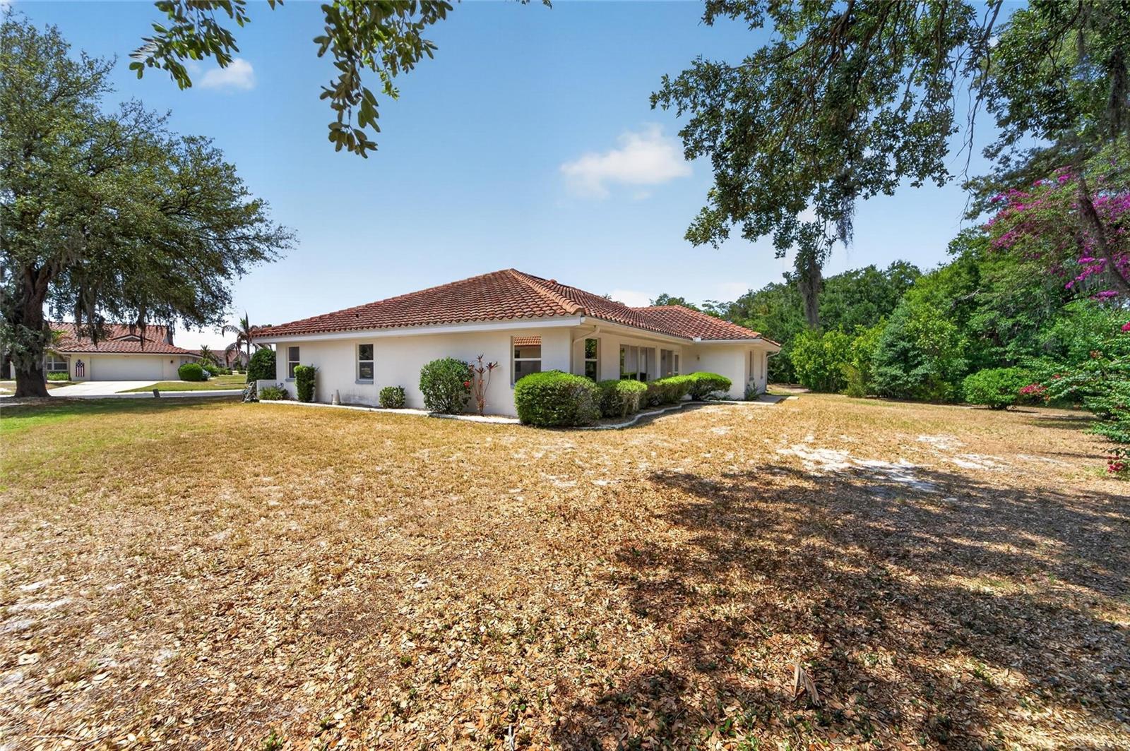 2015 BERRY ROBERTS DR, SUN CITY CENTER, FL — photo 57