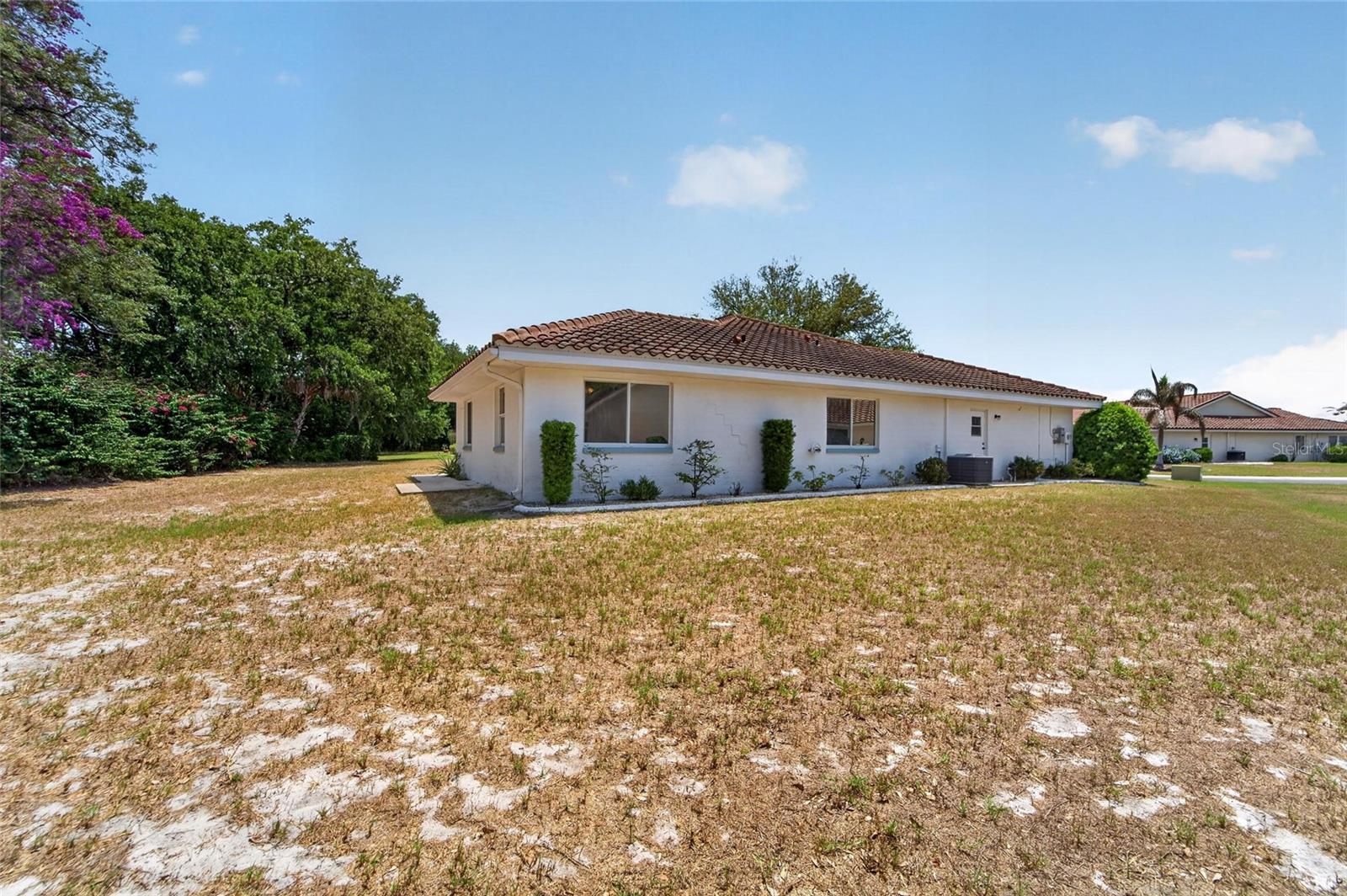 2015 BERRY ROBERTS DR, SUN CITY CENTER, FL — photo 59