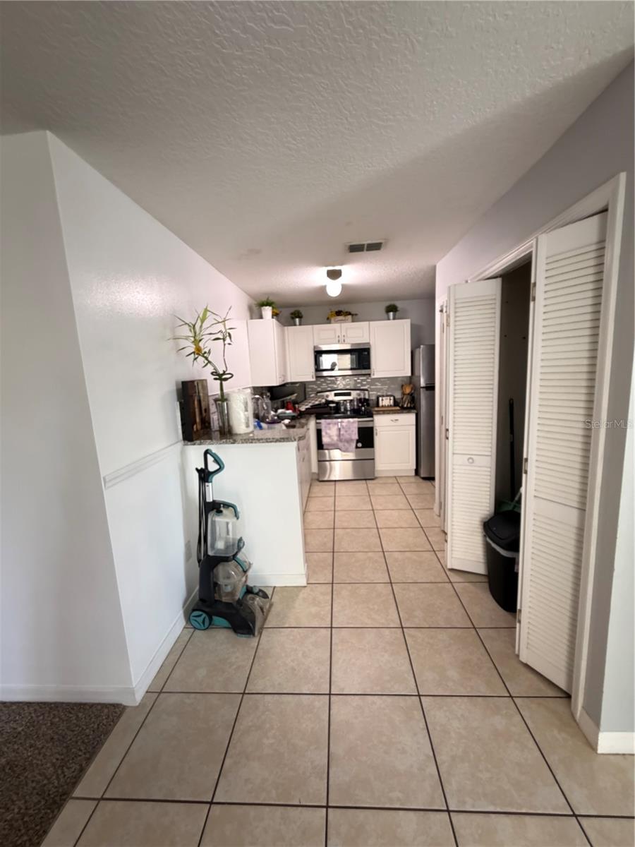 8819 GRAND PALMS CIR #A, KISSIMMEE, FL — photo 6