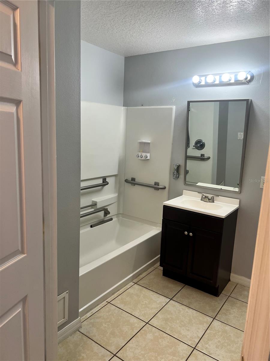 8819 GRAND PALMS CIR #A, KISSIMMEE, FL — photo 16