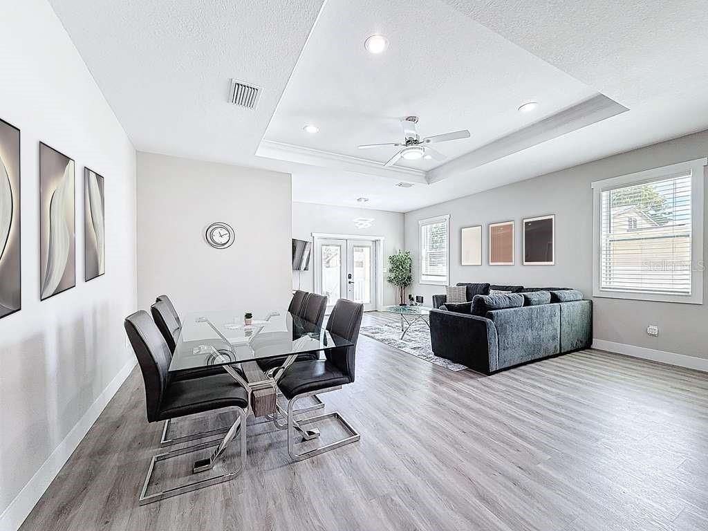 1409 W WOOD ST, TAMPA, FL — photo 3