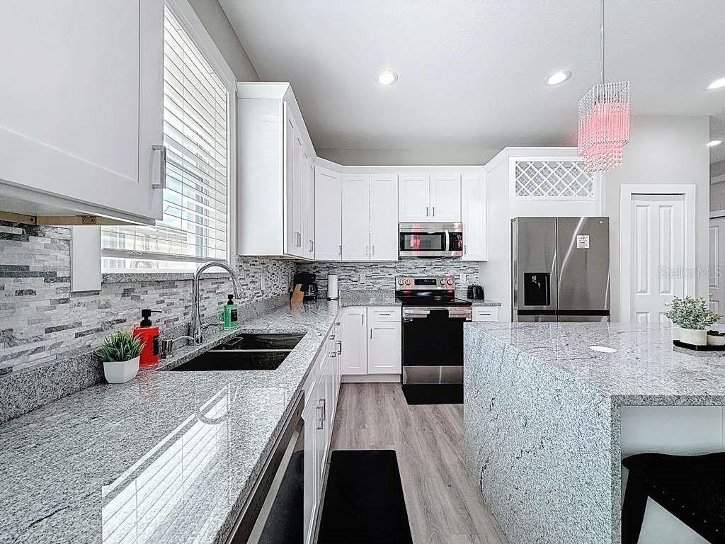 1409 W WOOD ST, TAMPA, FL — photo 4