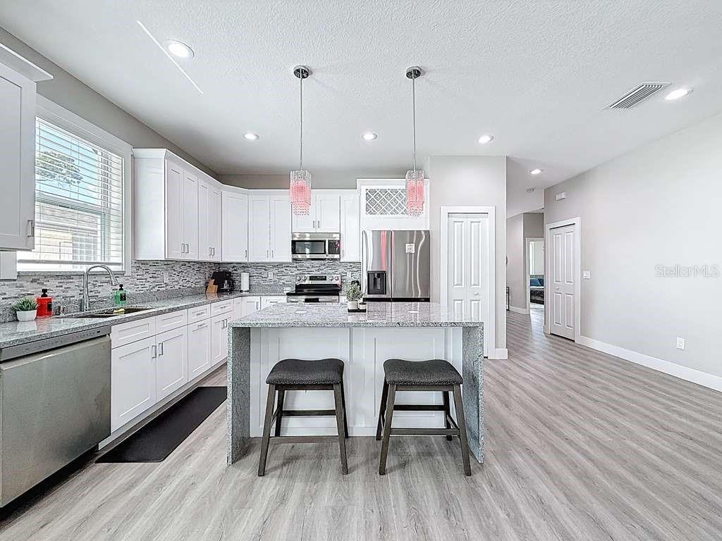 1409 W WOOD ST, TAMPA, FL — photo 5